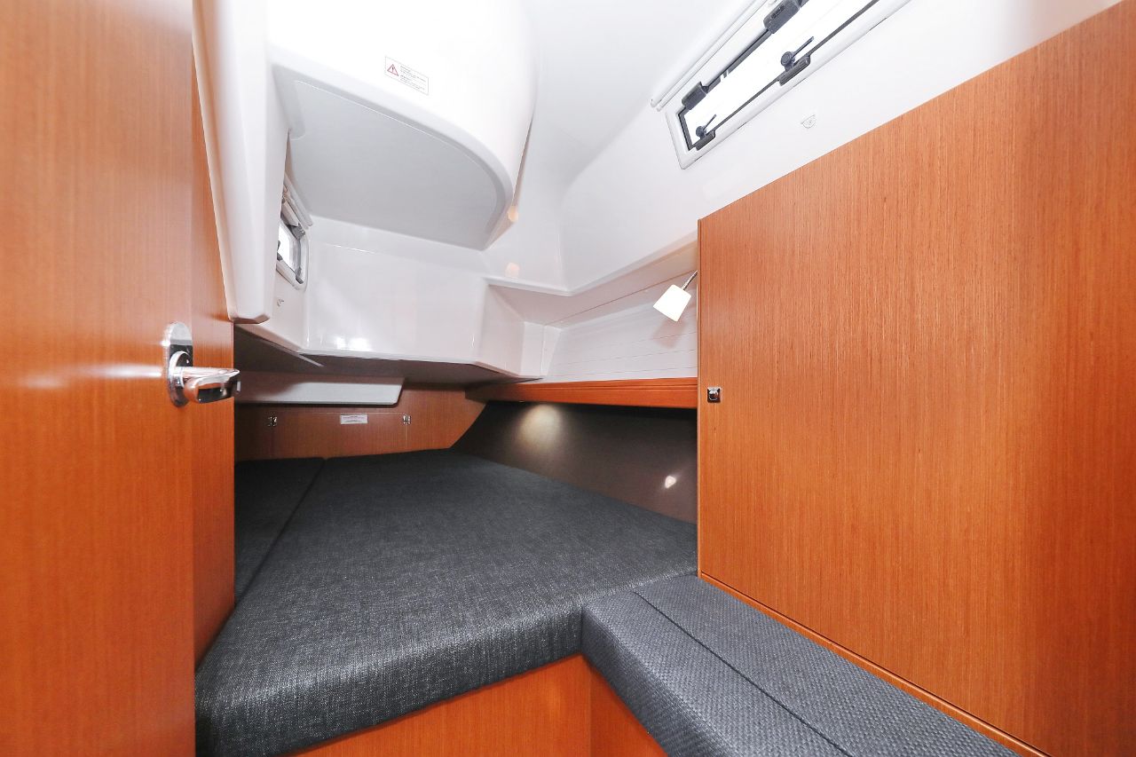 Bavaria Cruiser 37 - 3 cab. — photo 8