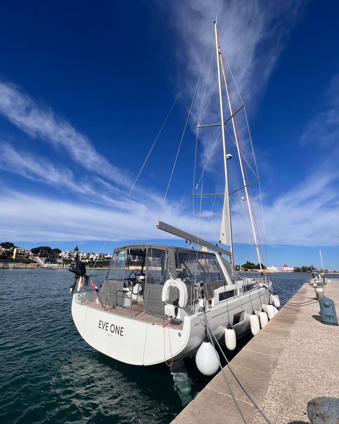 Oceanis 54 - 3 + 1 cab. — photo 15