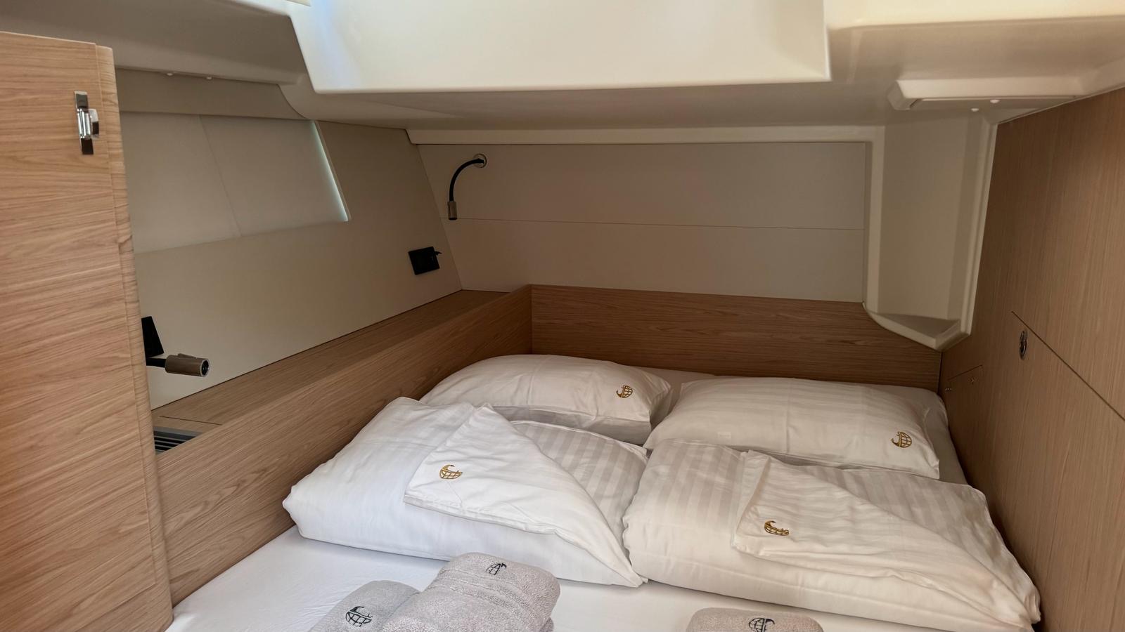 Oceanis 54 - 3 + 1 cab. — photo 12