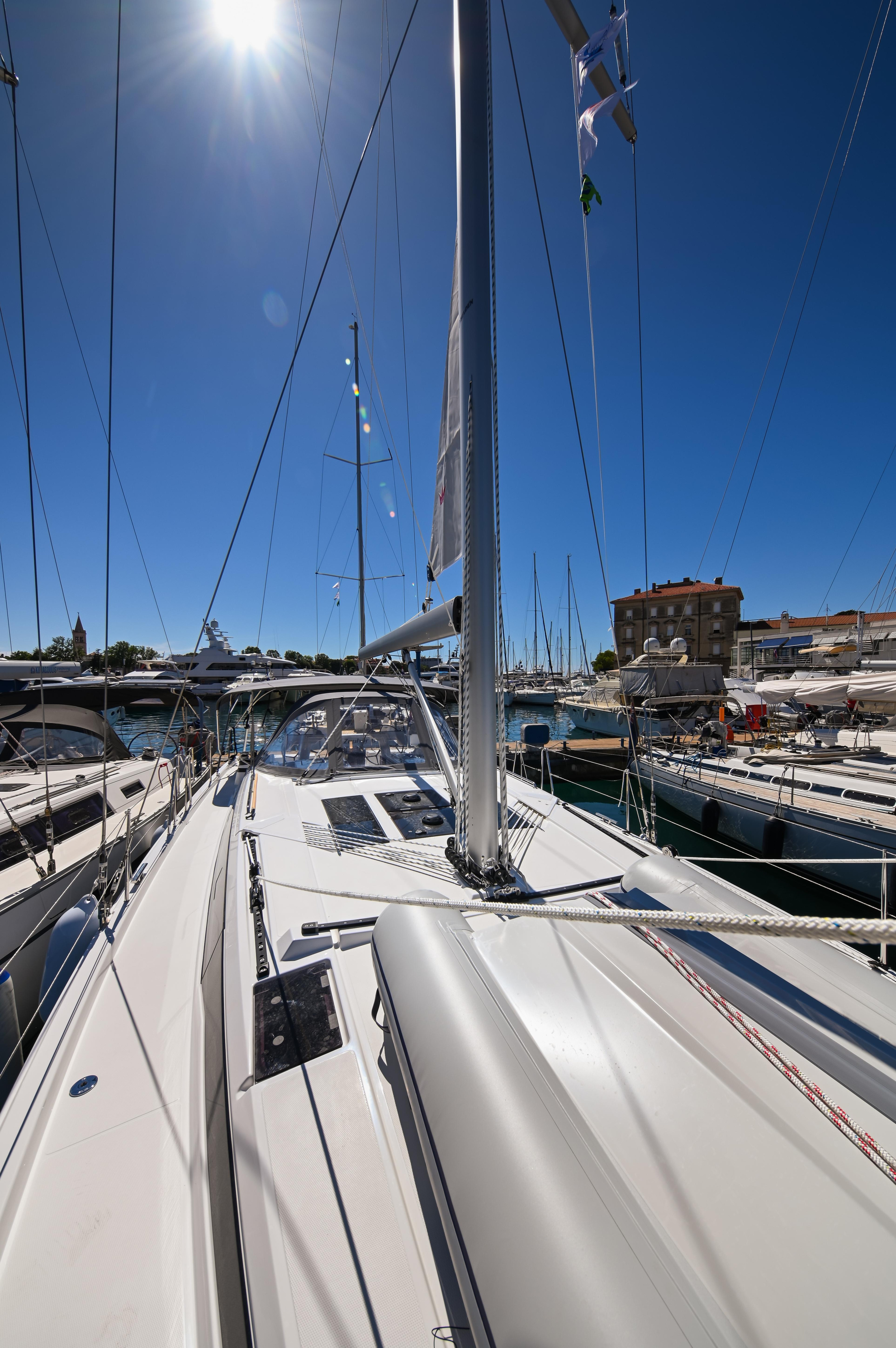 Bavaria C46 - 4 cab. — photo 9