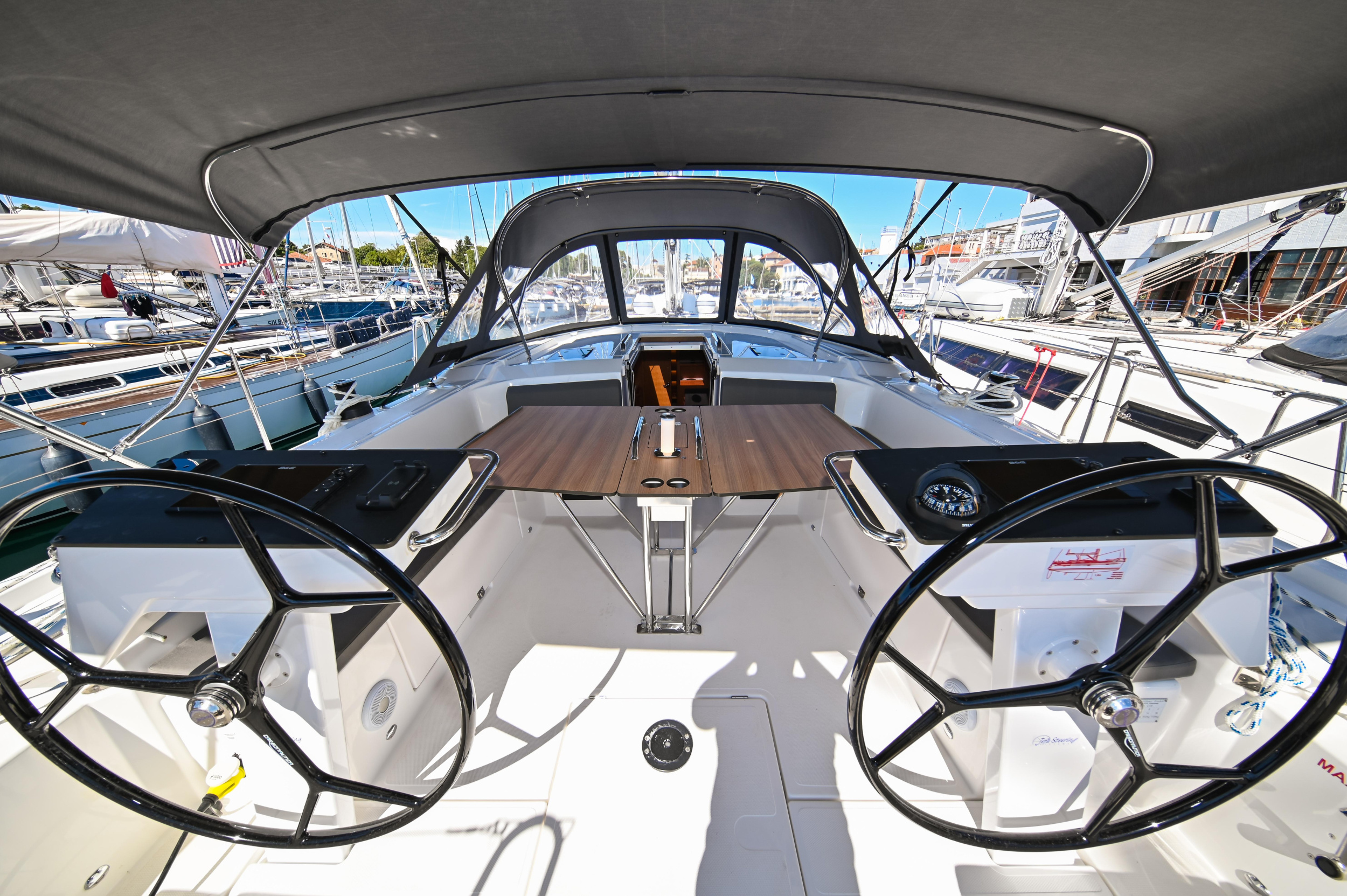 Bavaria C46 - 4 cab. — photo 10