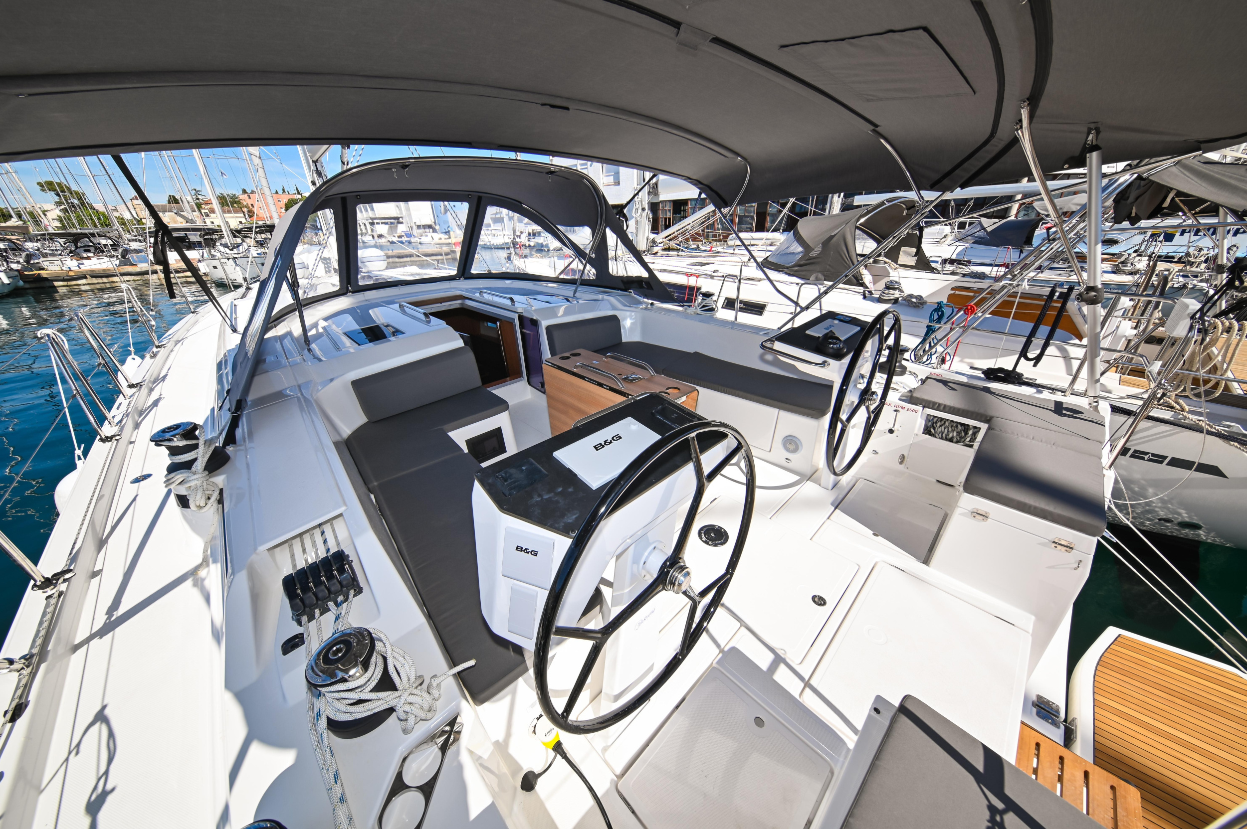 Bavaria C46 - 4 cab. — photo 11