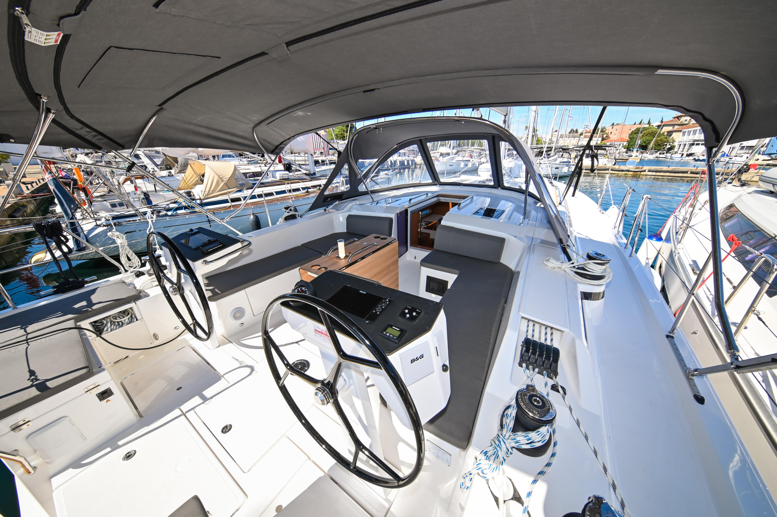 Bavaria C46 - 4 cab. — photo 13