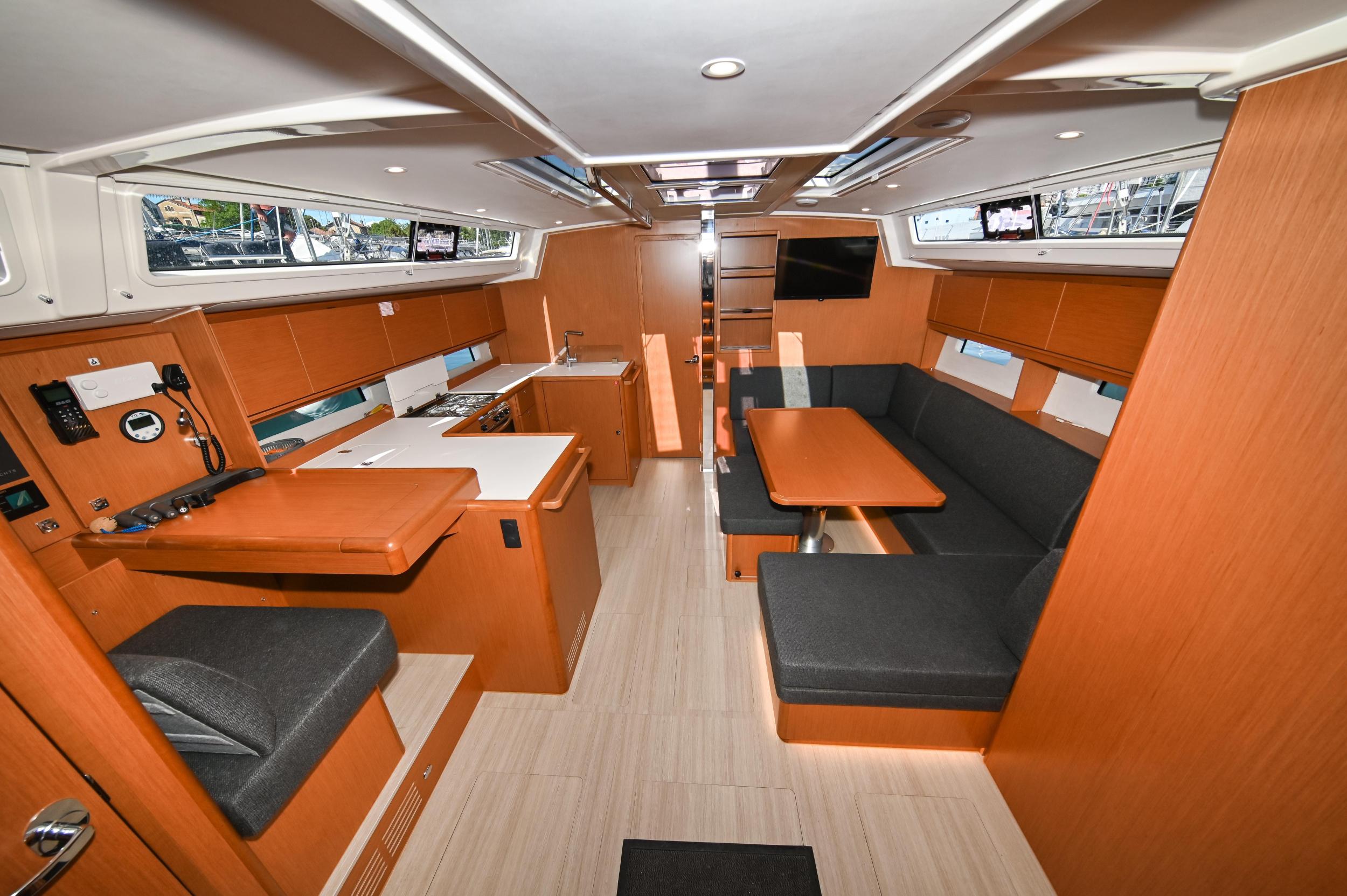 Bavaria C46 - 4 cab. — photo 15