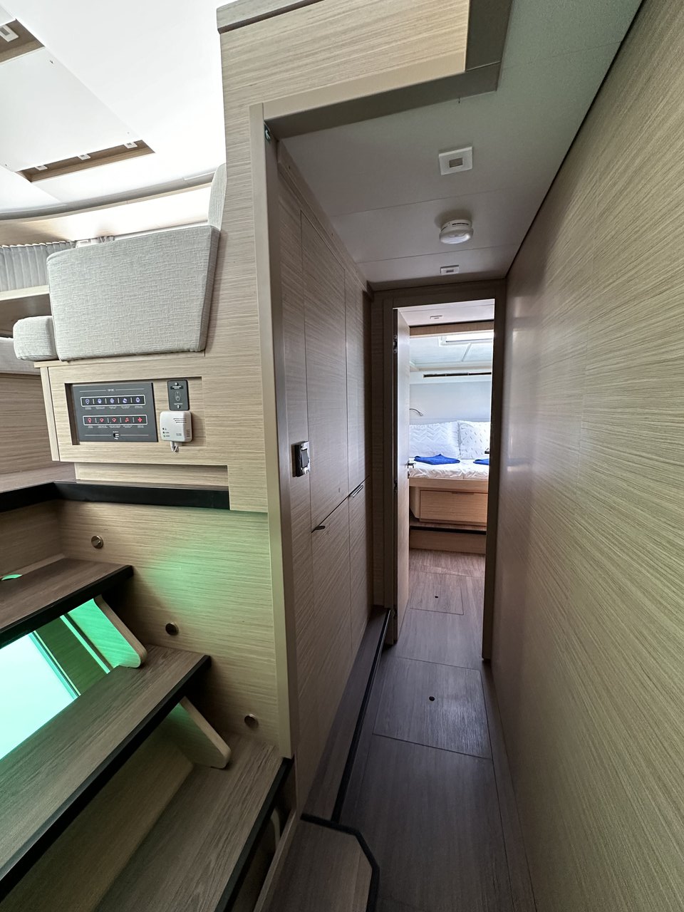 Lagoon 46 - 4 + 2 cab. — photo 11