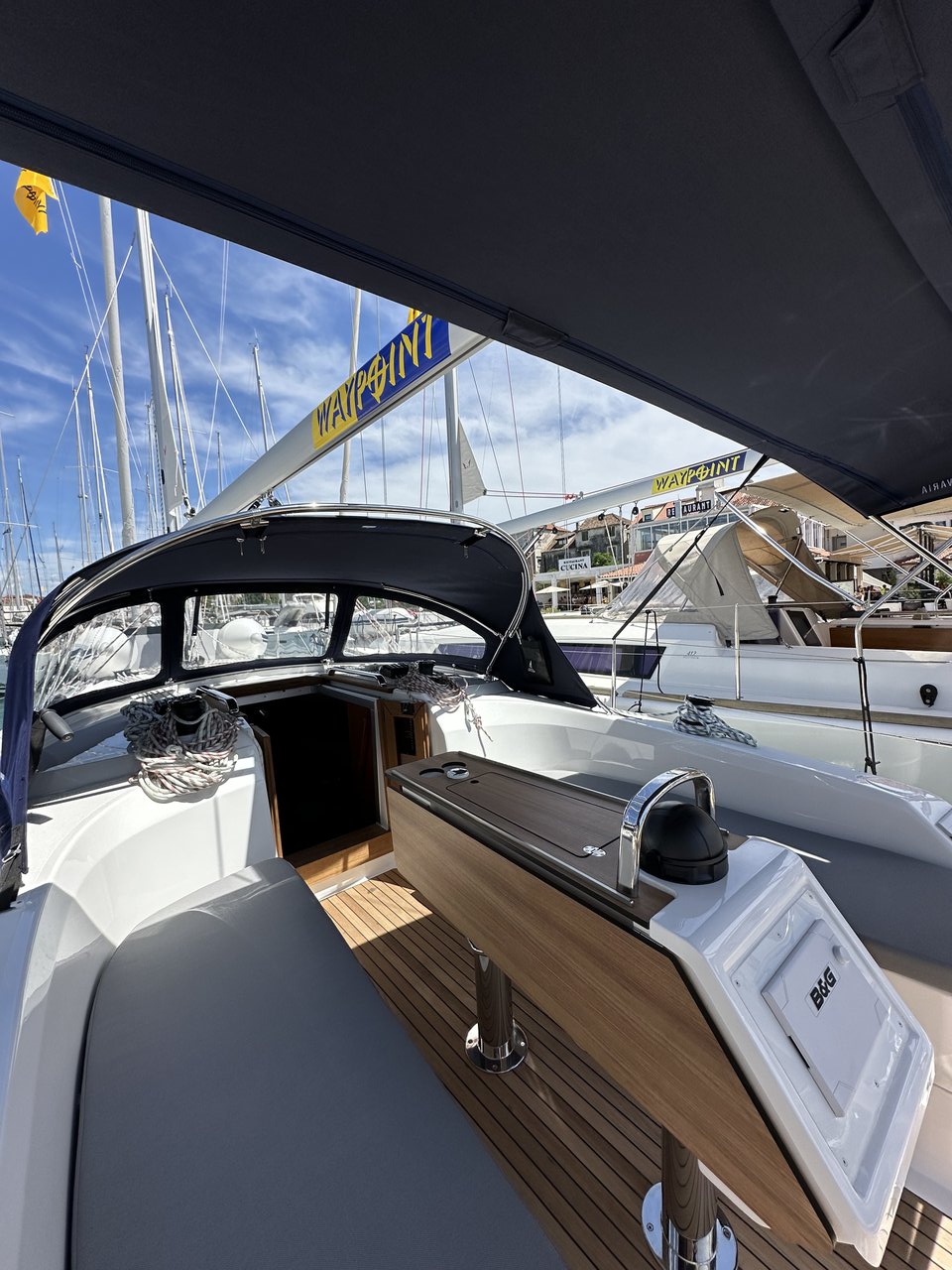 Bavaria Cruiser 34 — photo 4