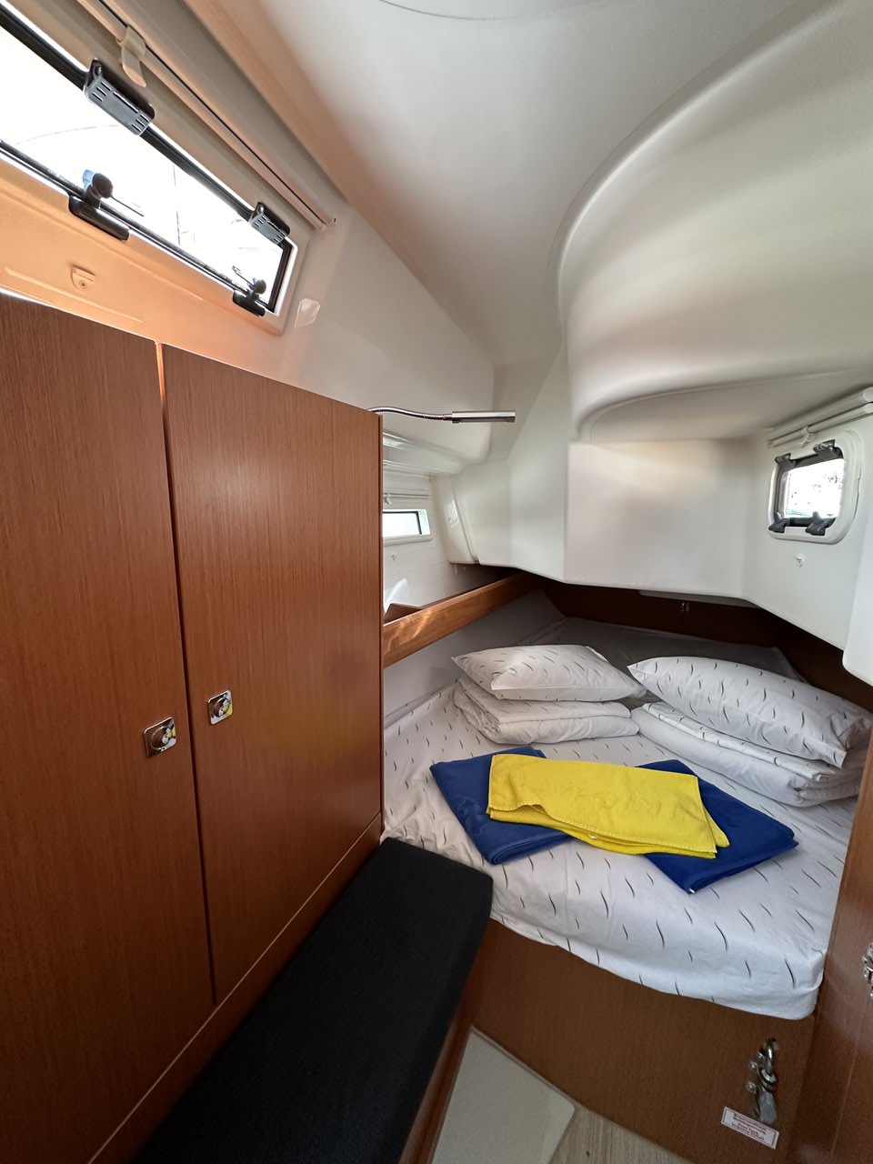 Bavaria Cruiser 34 — photo 8