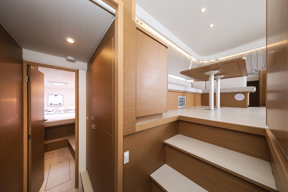 Excess 14 - 4 + 2 cab. — photo 11