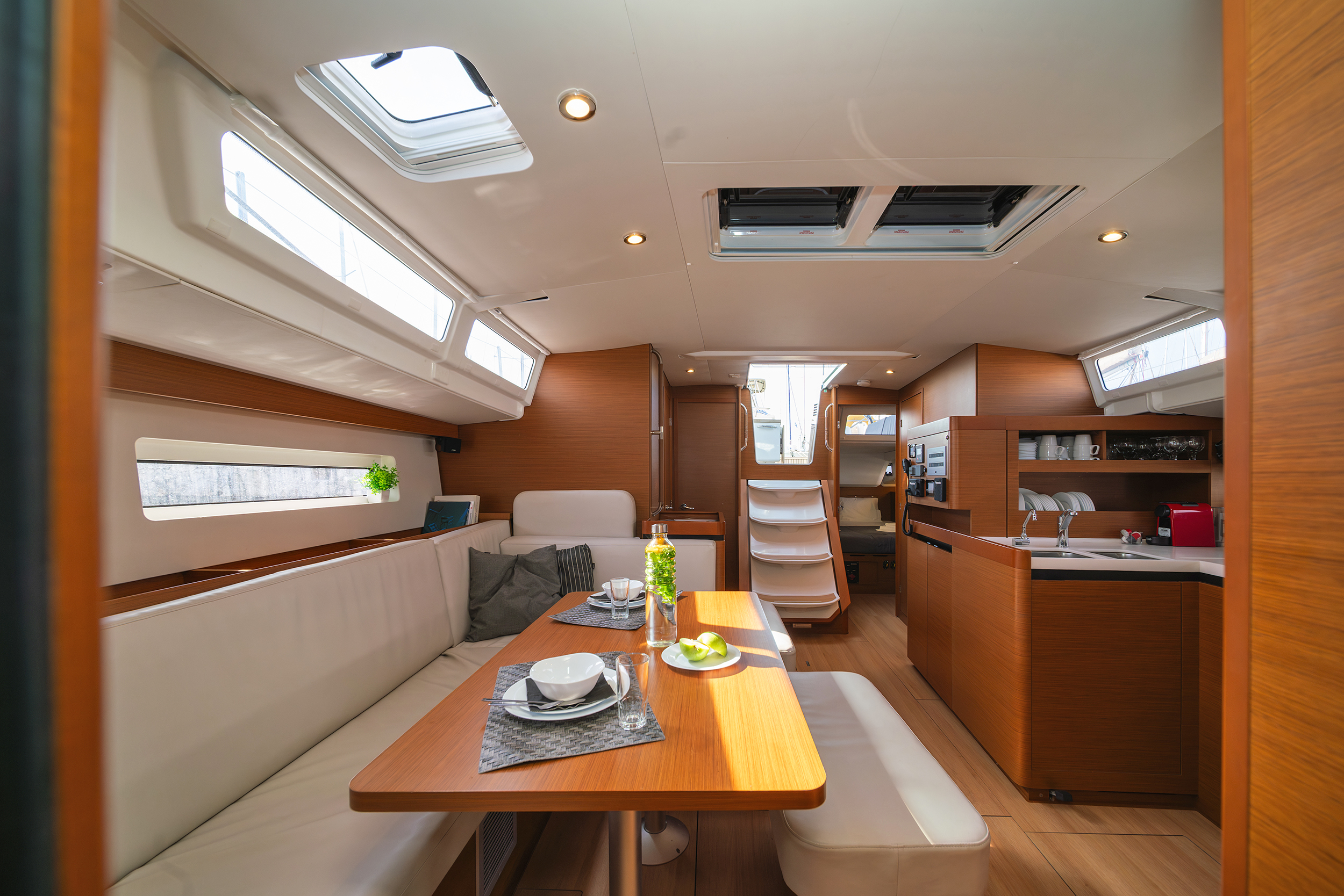 Sun Odyssey 490 - 4 + 1 cab. — photo 7