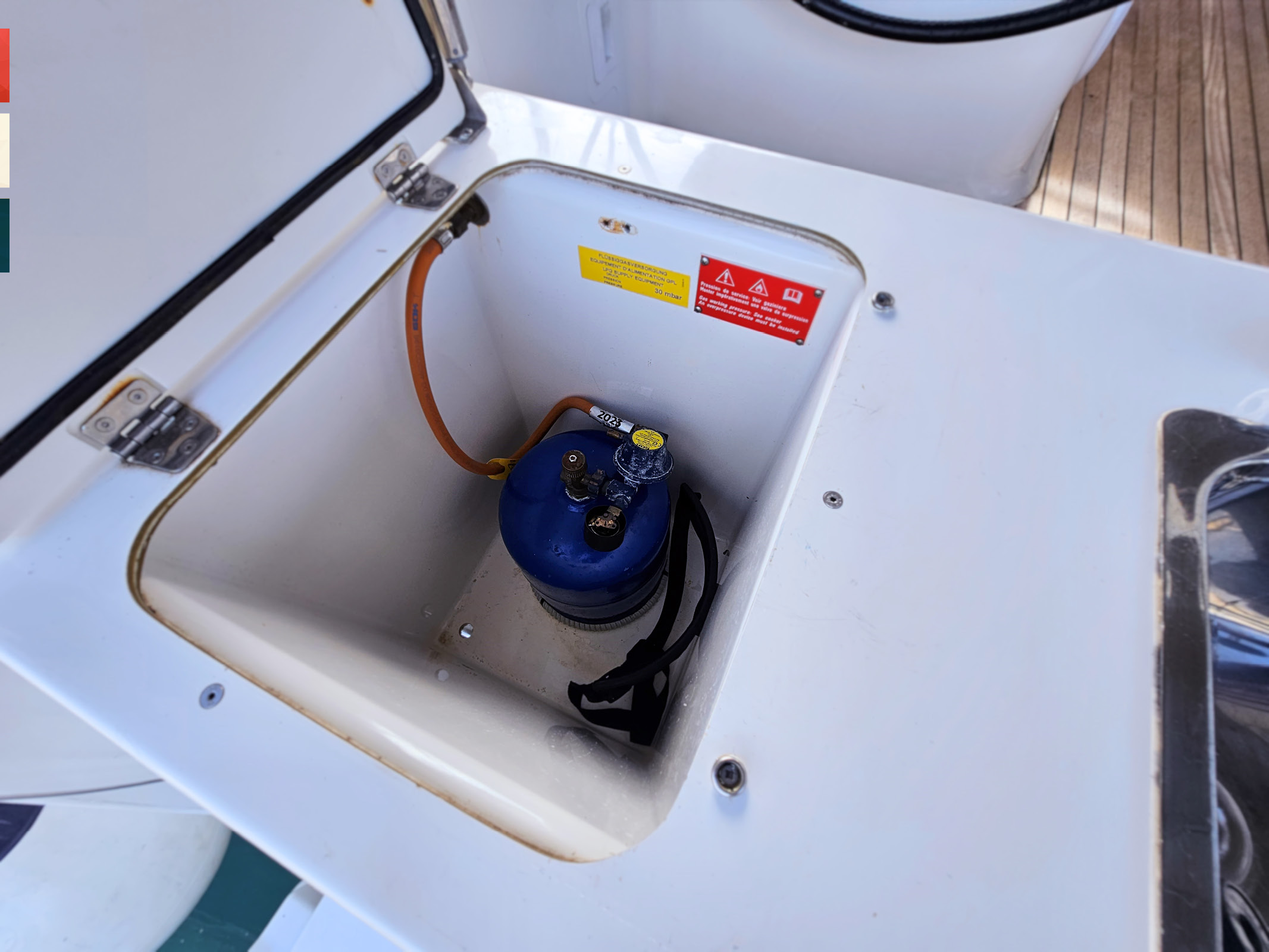 Dufour 520 GL — photo 15