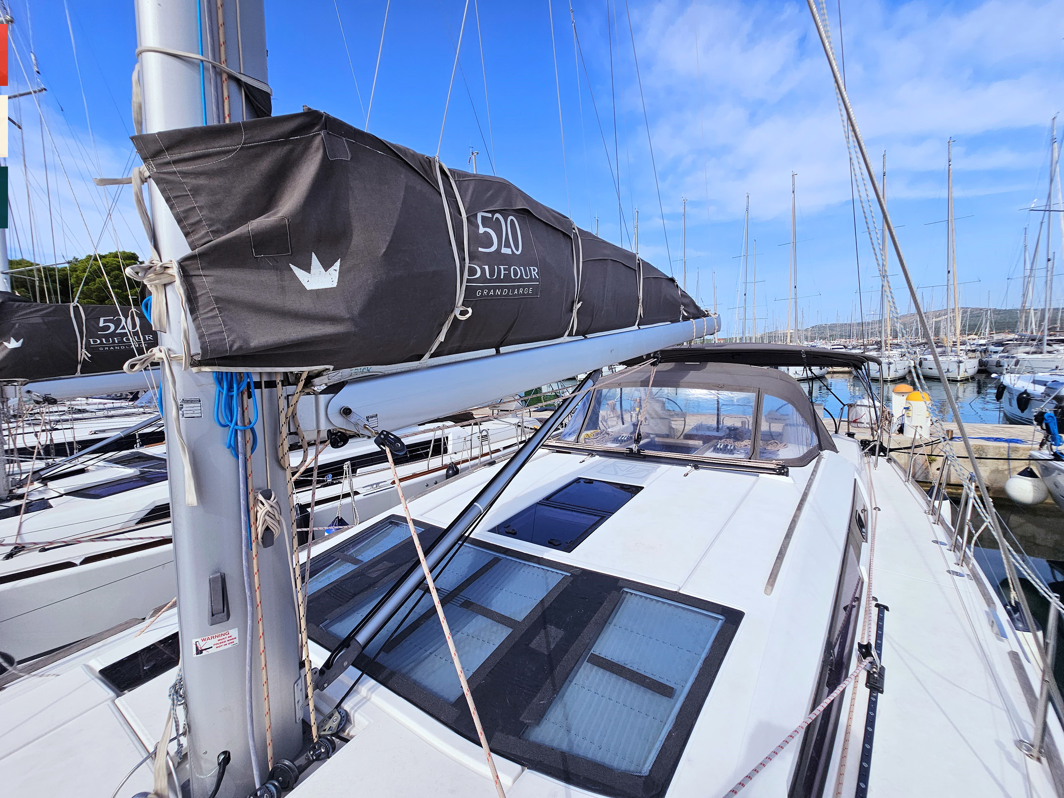 Dufour 520 GL — photo 18