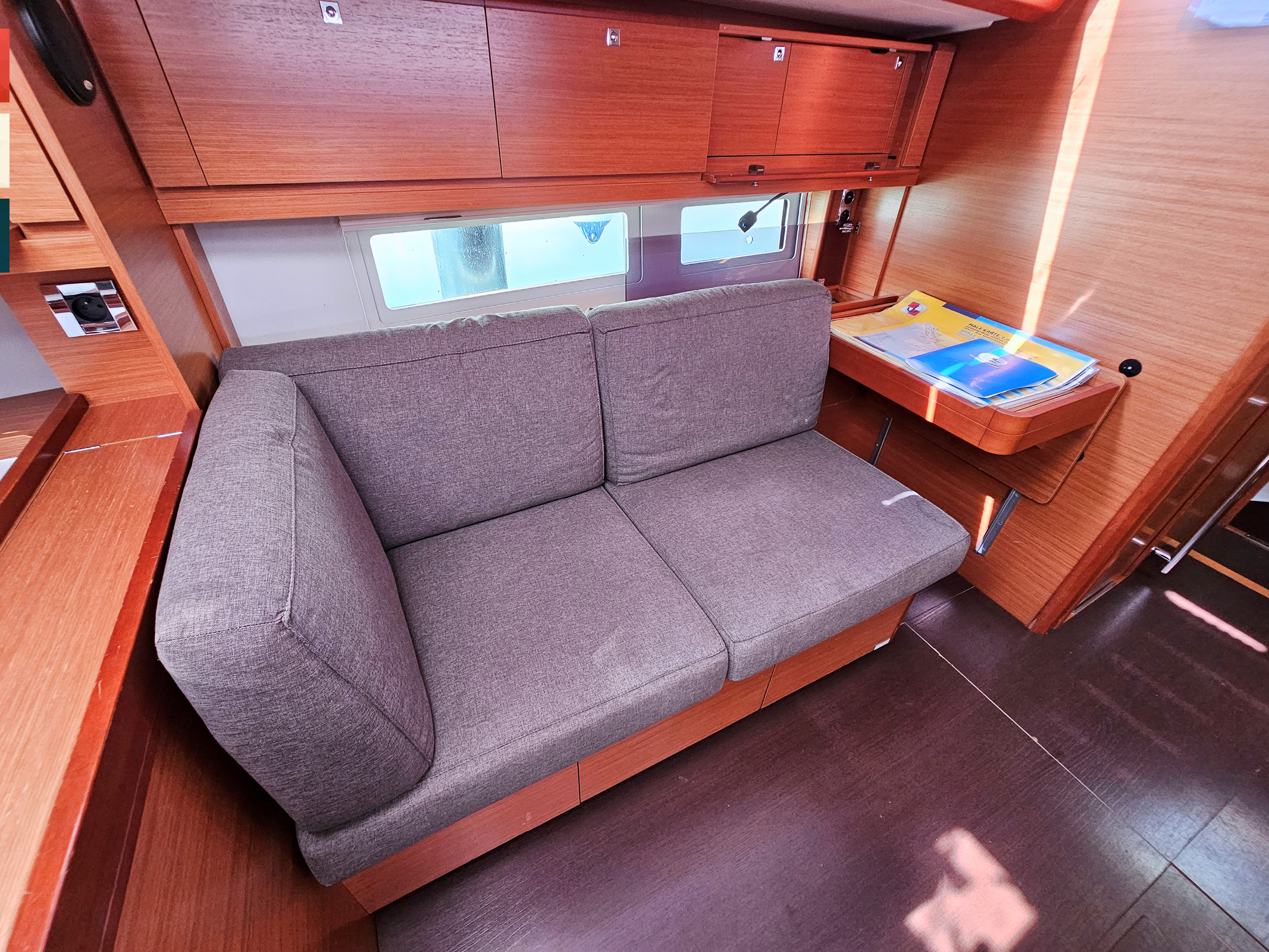 Dufour 520 GL — photo 27