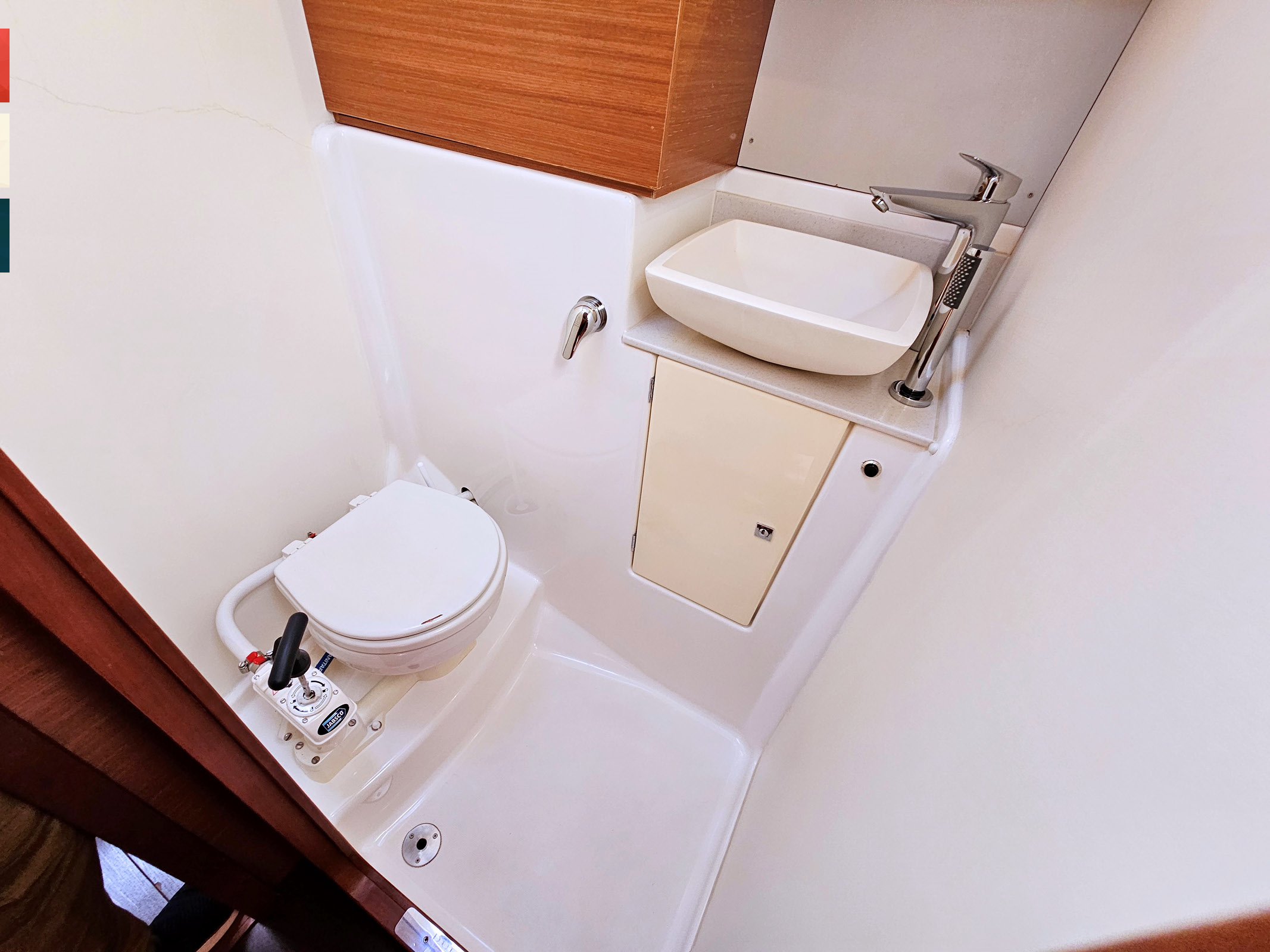 Dufour 520 GL — photo 72