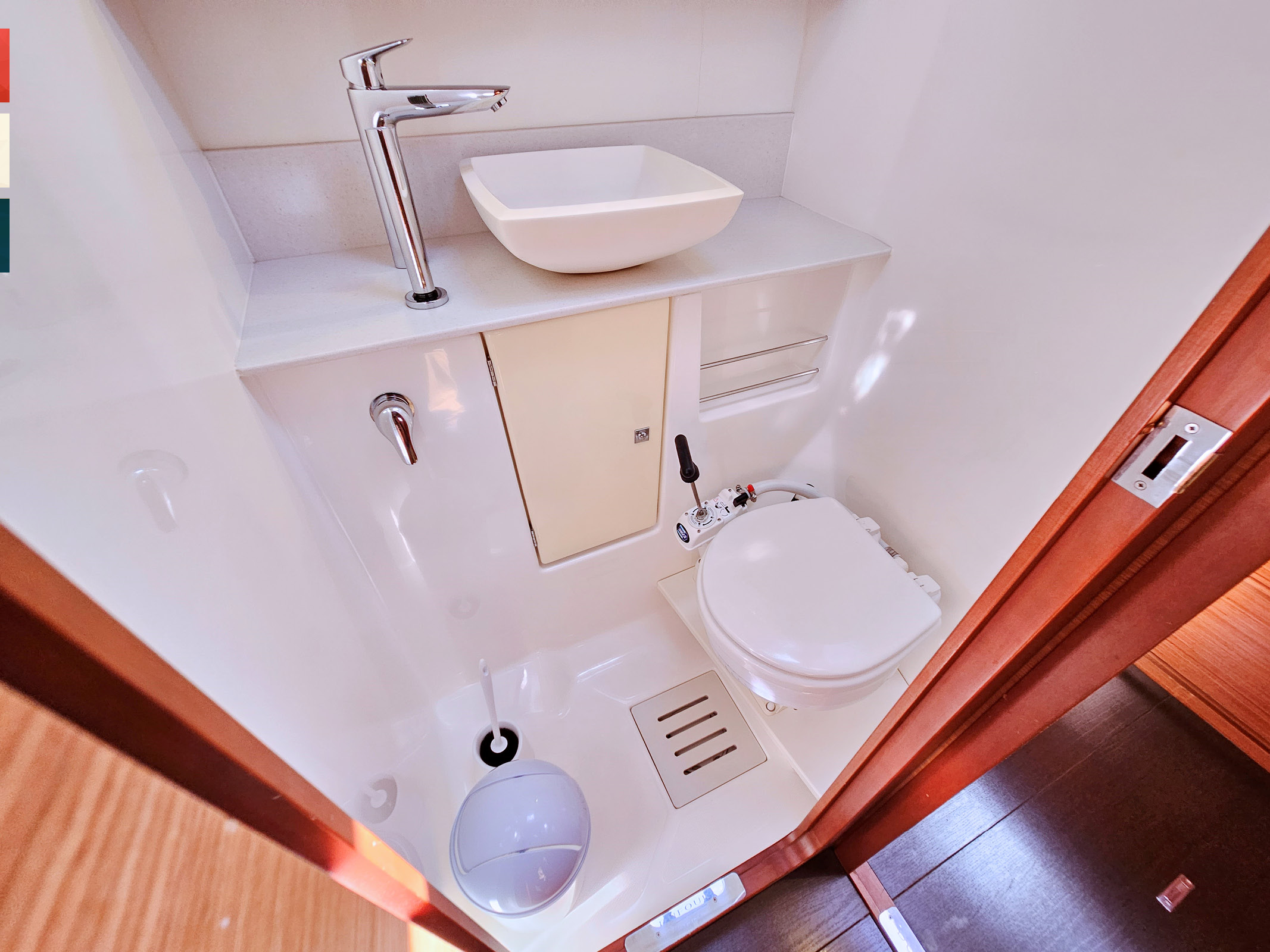Dufour 520 GL — photo 79