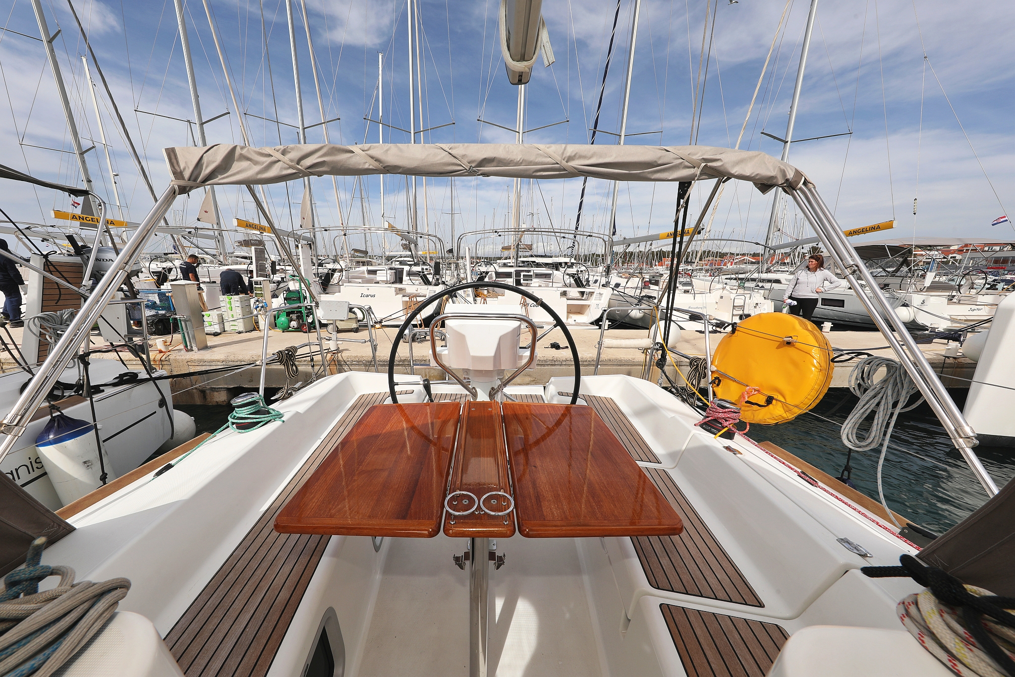 Sun Odyssey 33i - 2 cab. — photo 9