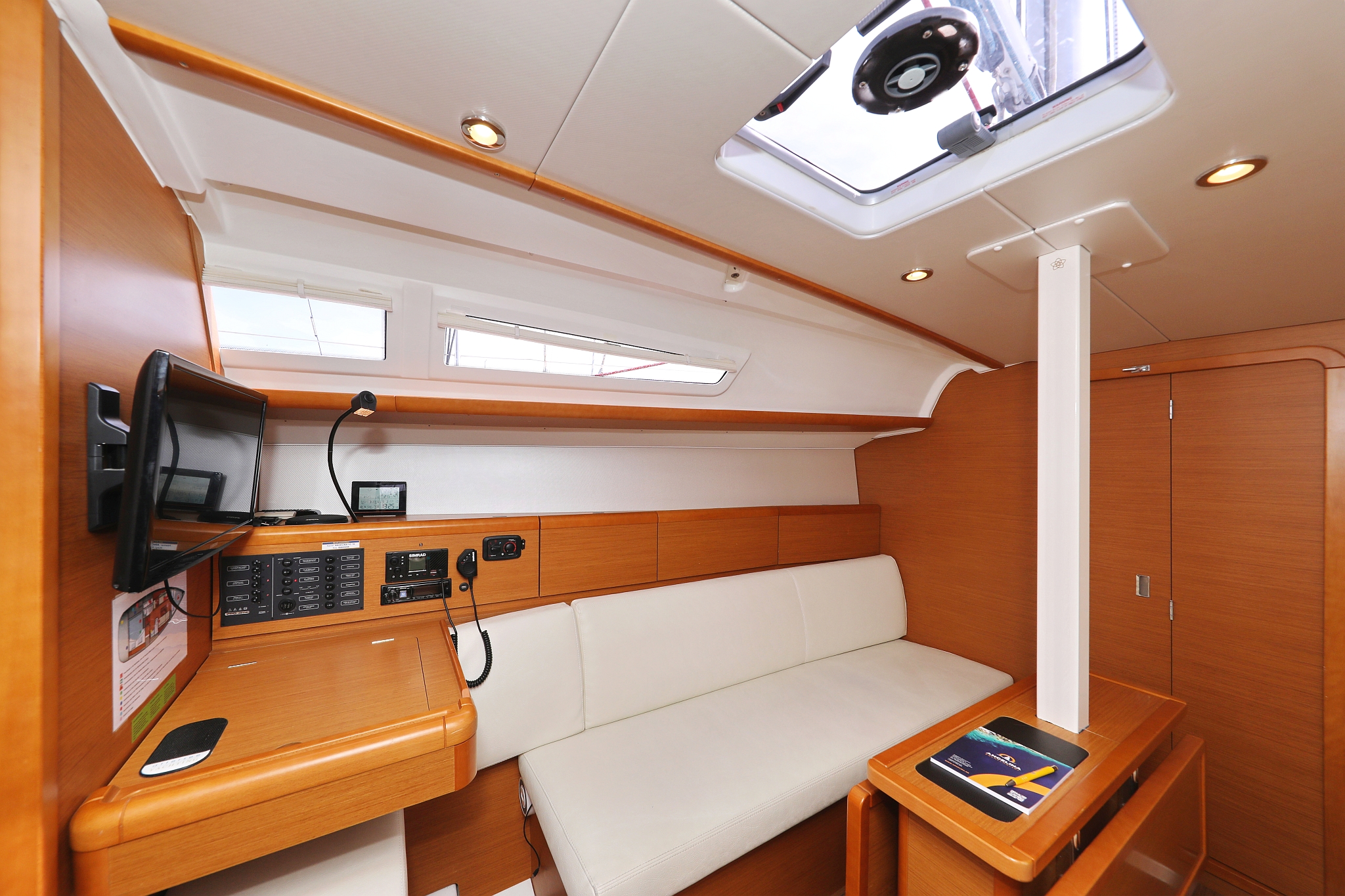 Sun Odyssey 33i - 2 cab. — photo 15