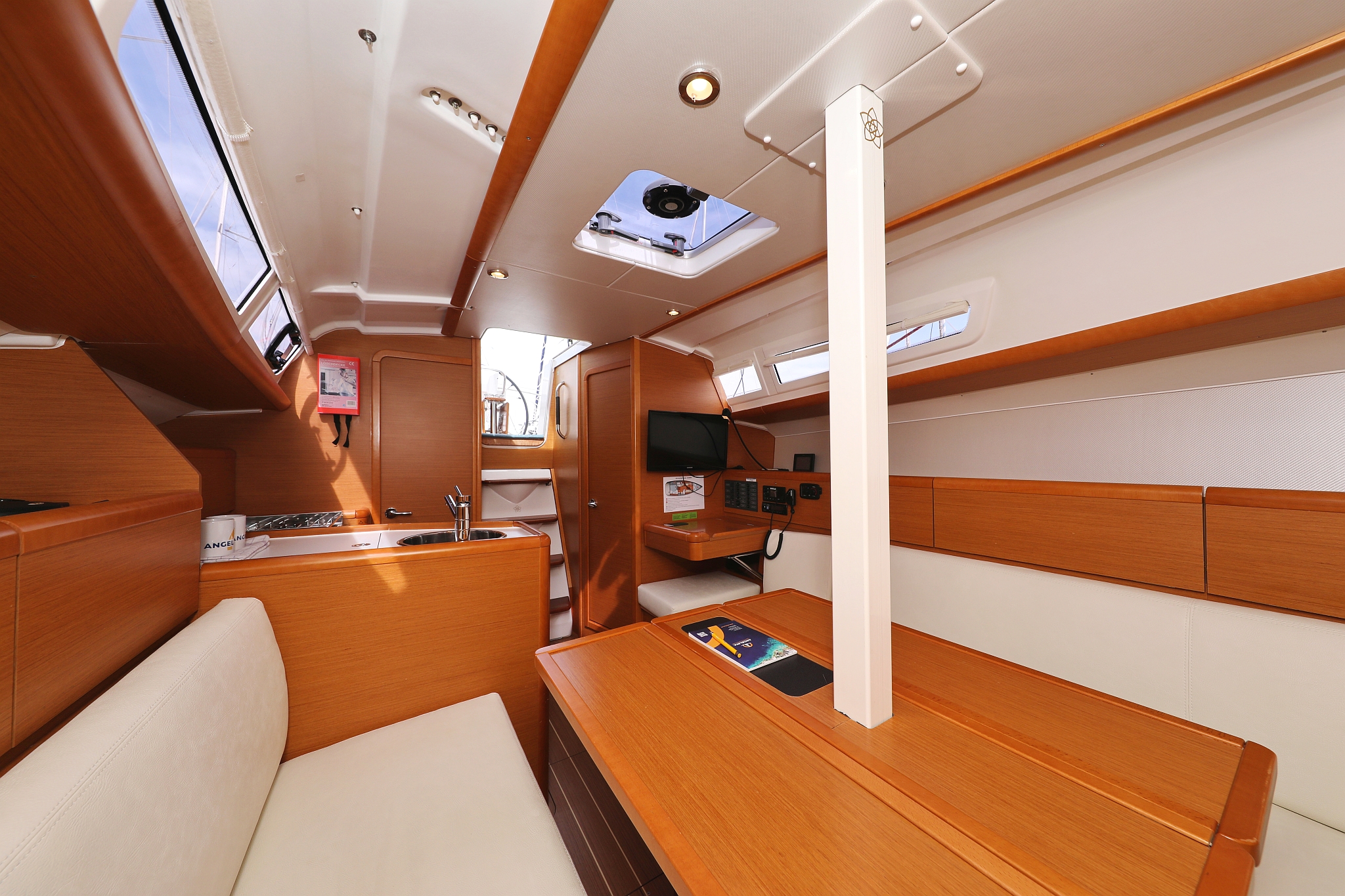 Sun Odyssey 33i - 2 cab. — photo 17
