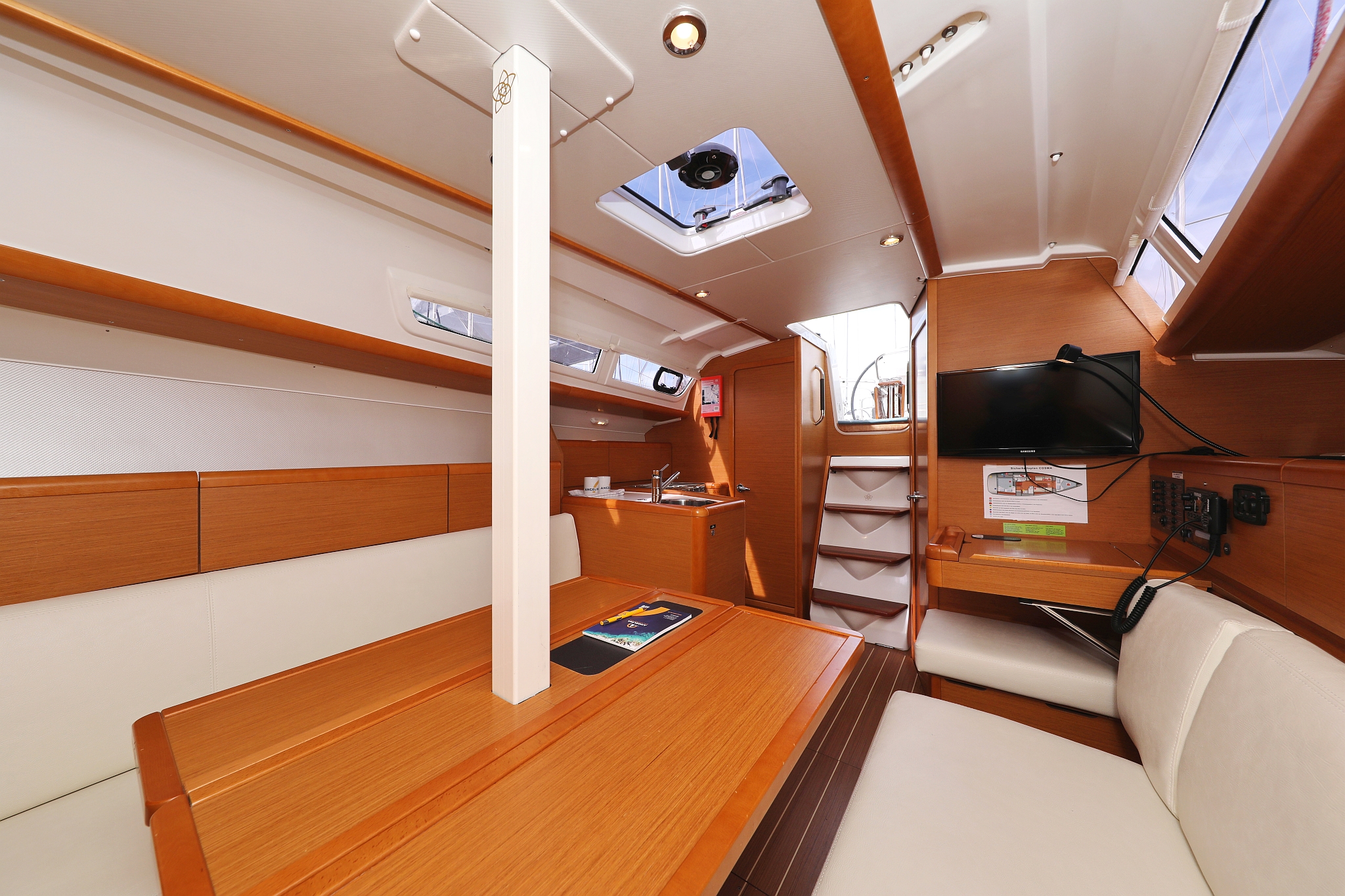Sun Odyssey 33i - 2 cab. — photo 19