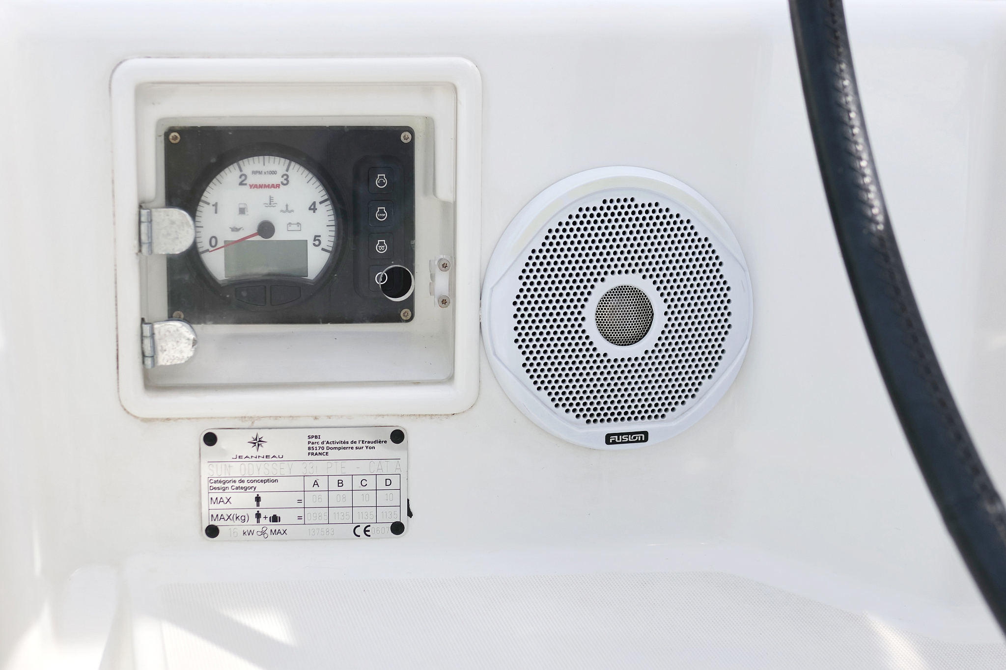Sun Odyssey 33i - 2 cab. — photo 38