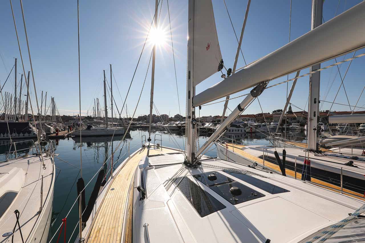 Bavaria C46 - 4 cab. — photo 4