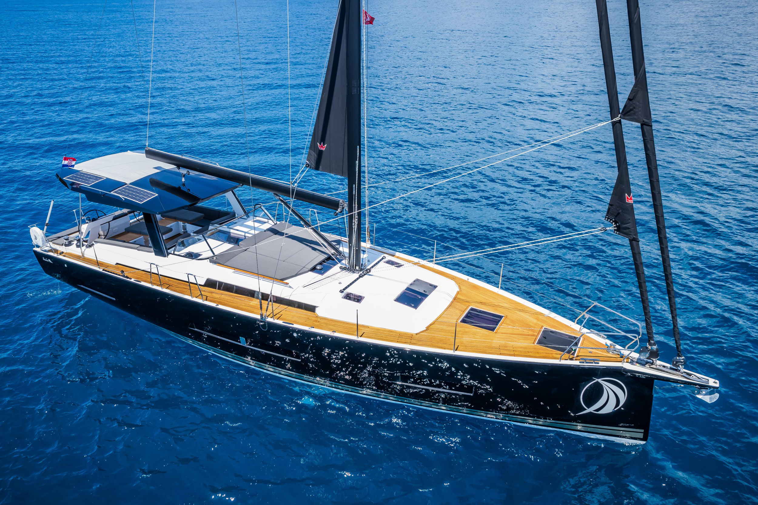 Hanse 510 - 4 + 1 cab. — photo 3