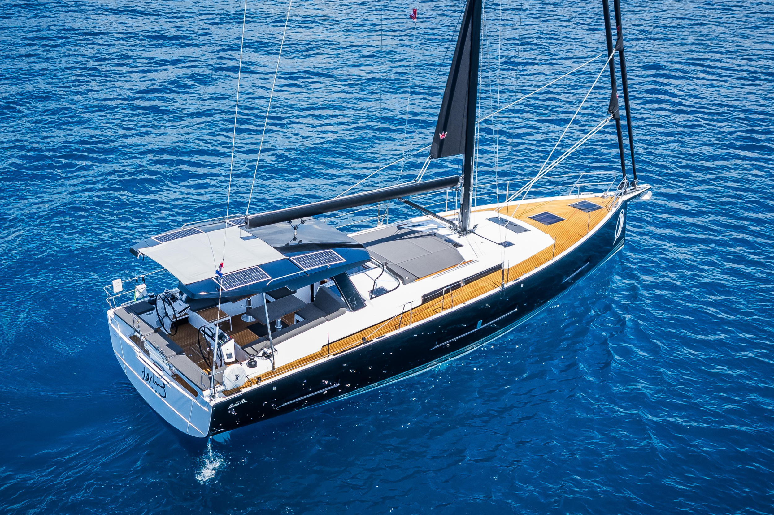 Hanse 510 - 4 + 1 cab. — photo 8