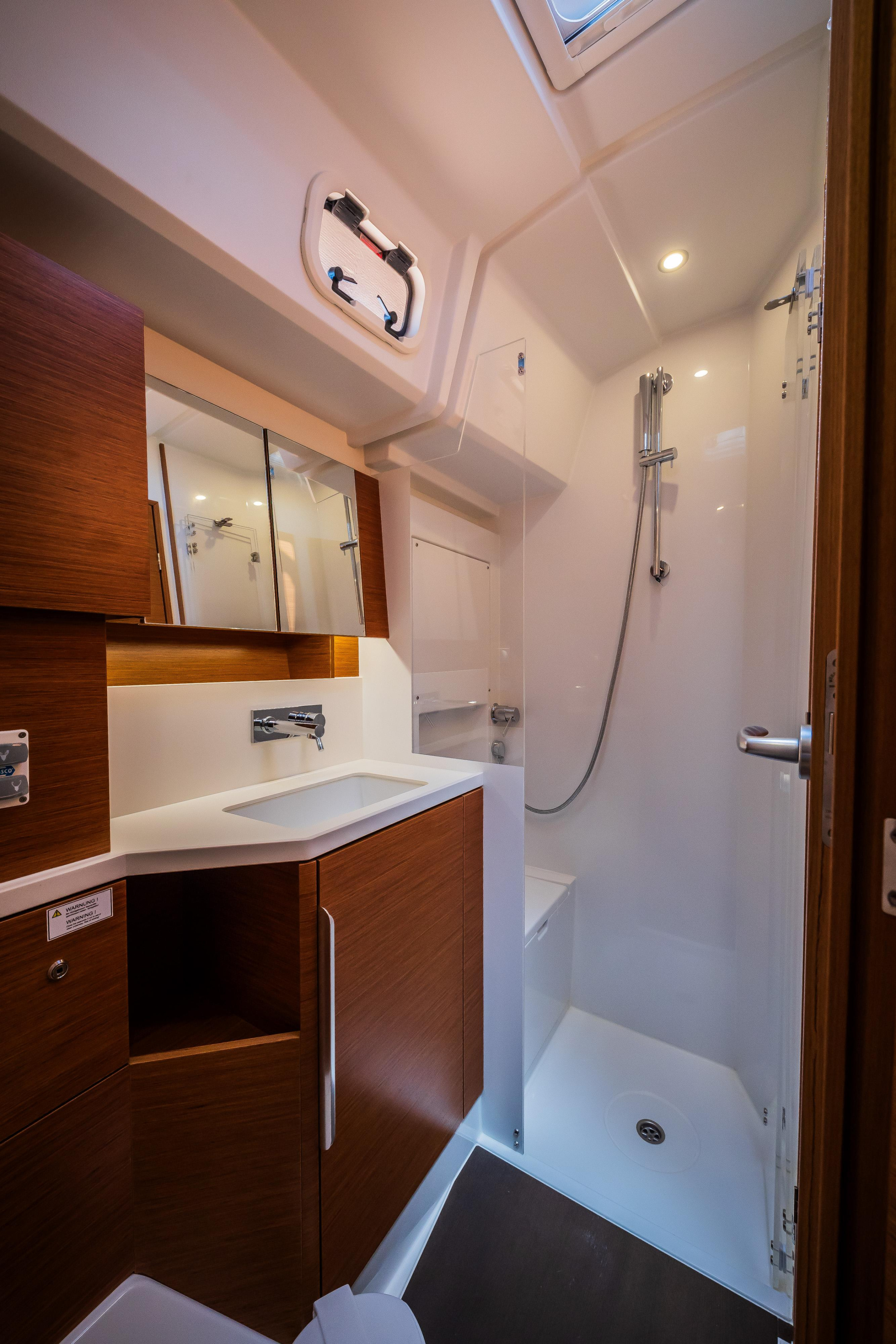 Hanse 510 - 4 + 1 cab. — photo 29