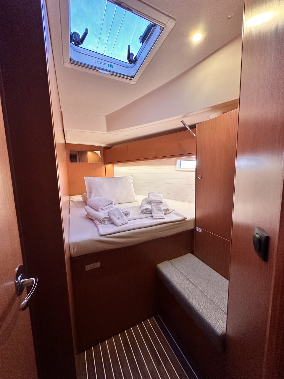 Bavaria Cruiser 46 - 4 cab. — photo 9