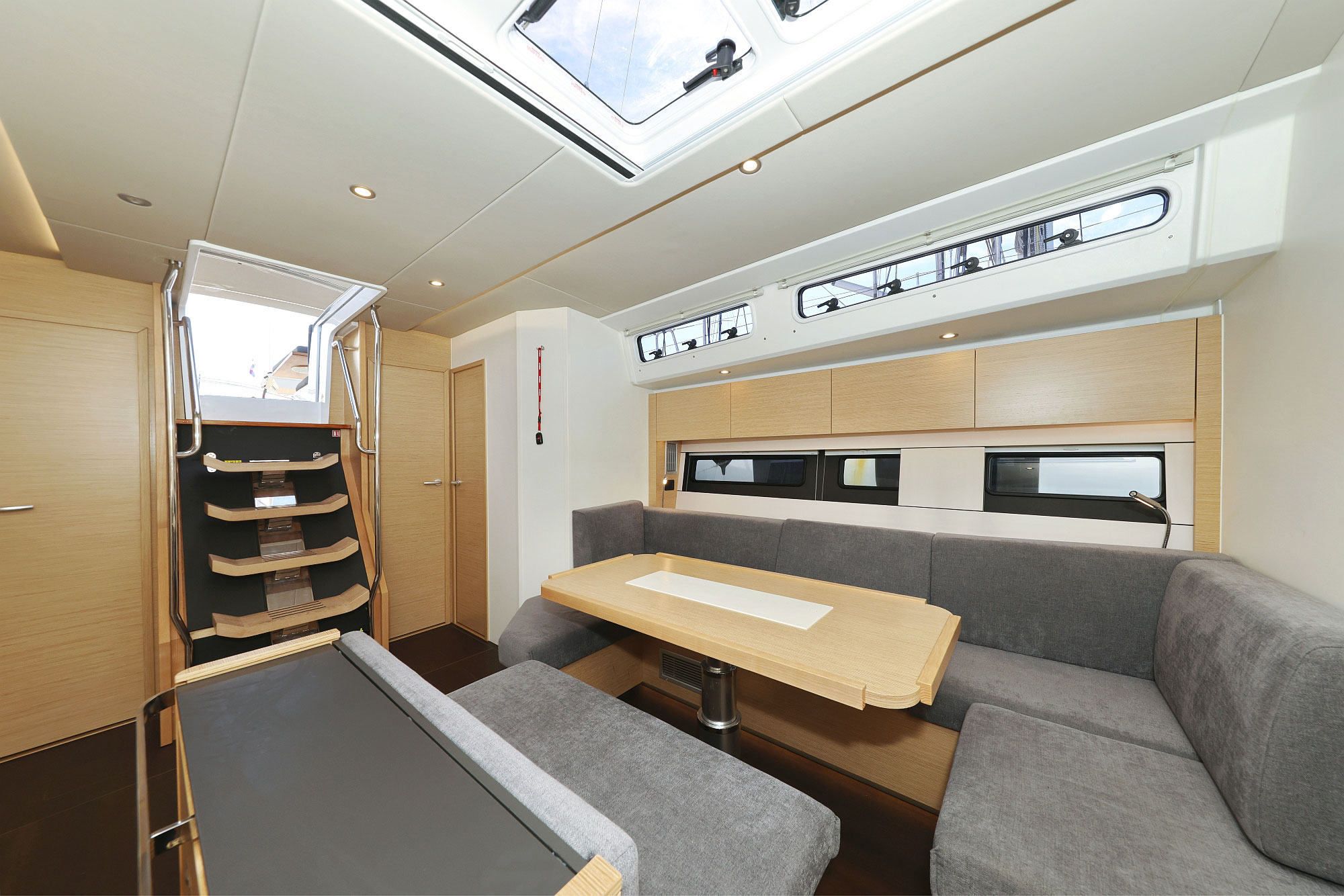Hanse 510 - 5 + 1 cab. — photo 20