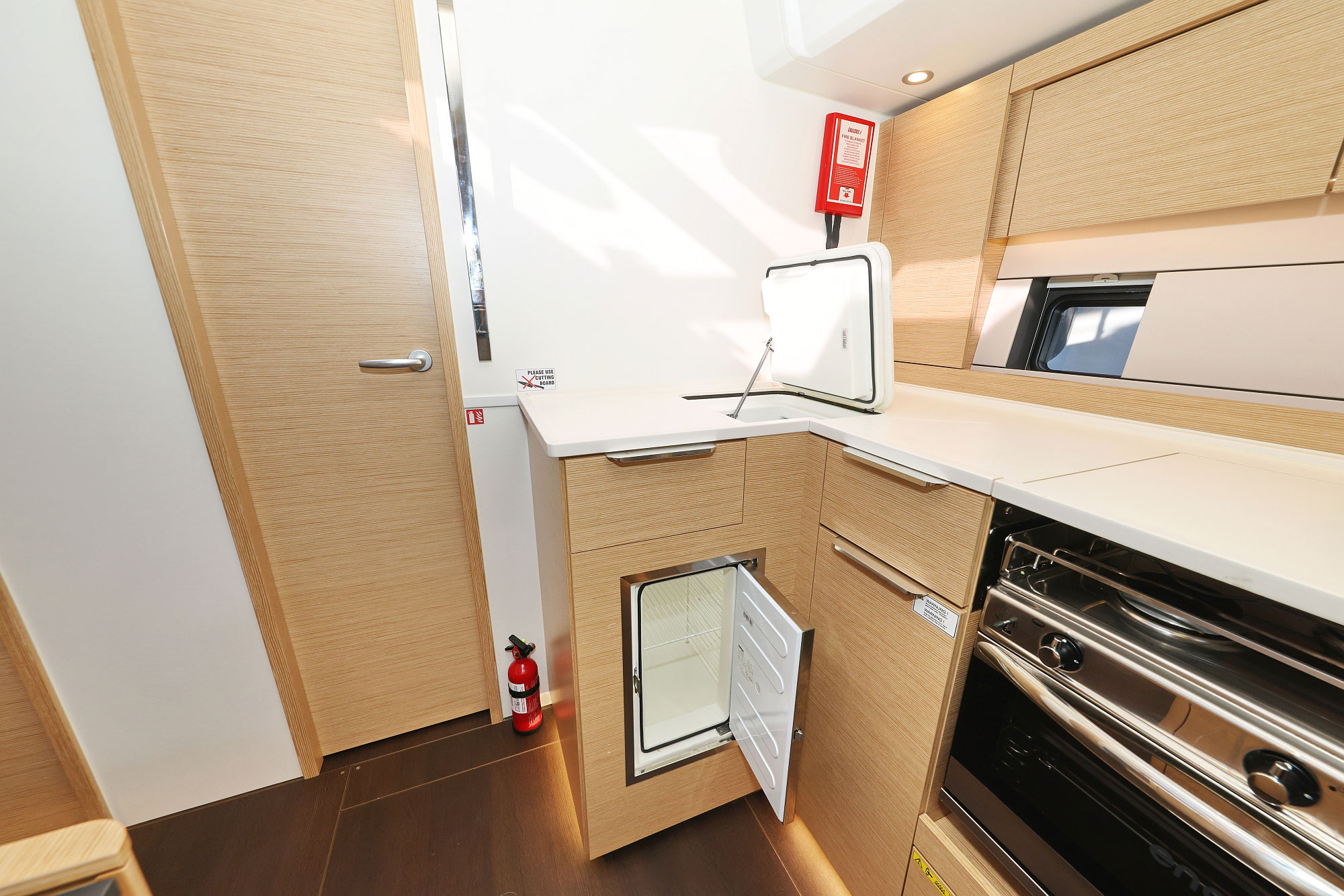 Hanse 510 - 5 + 1 cab. — photo 25