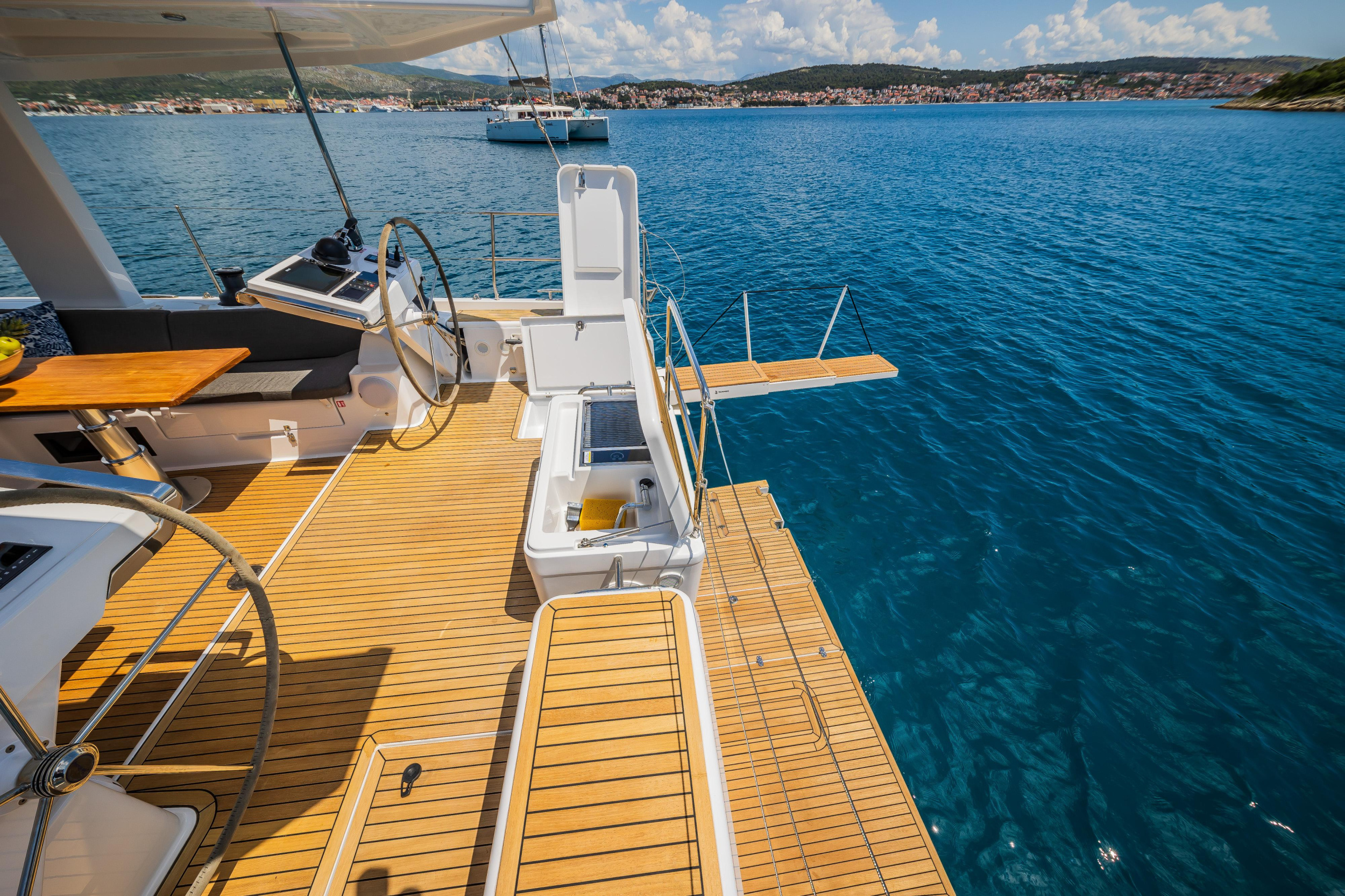 Hanse 588 - 3 + 1 cab. — photo 10