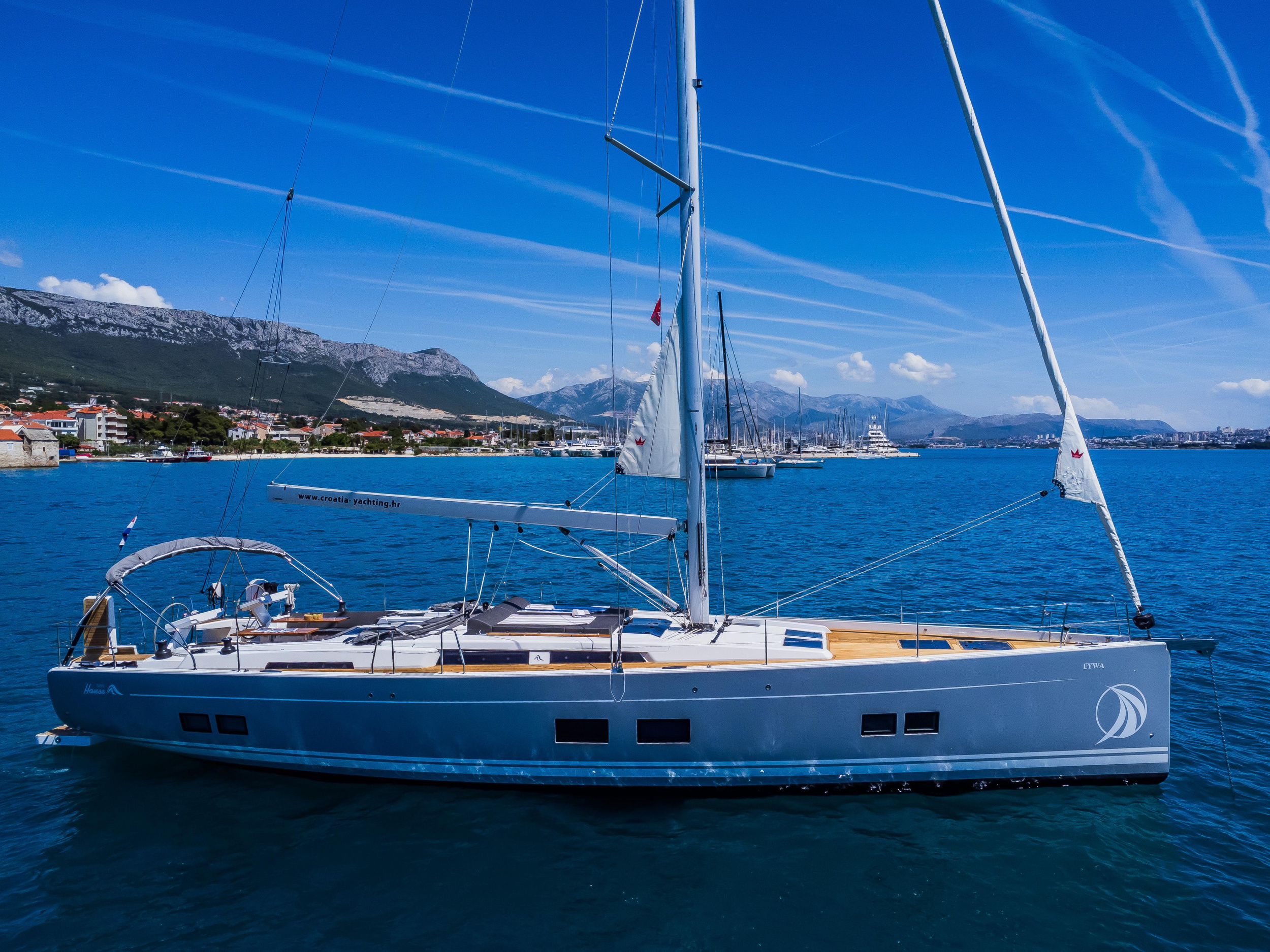 Hanse 588 - 5 + 1 cab. — photo 5