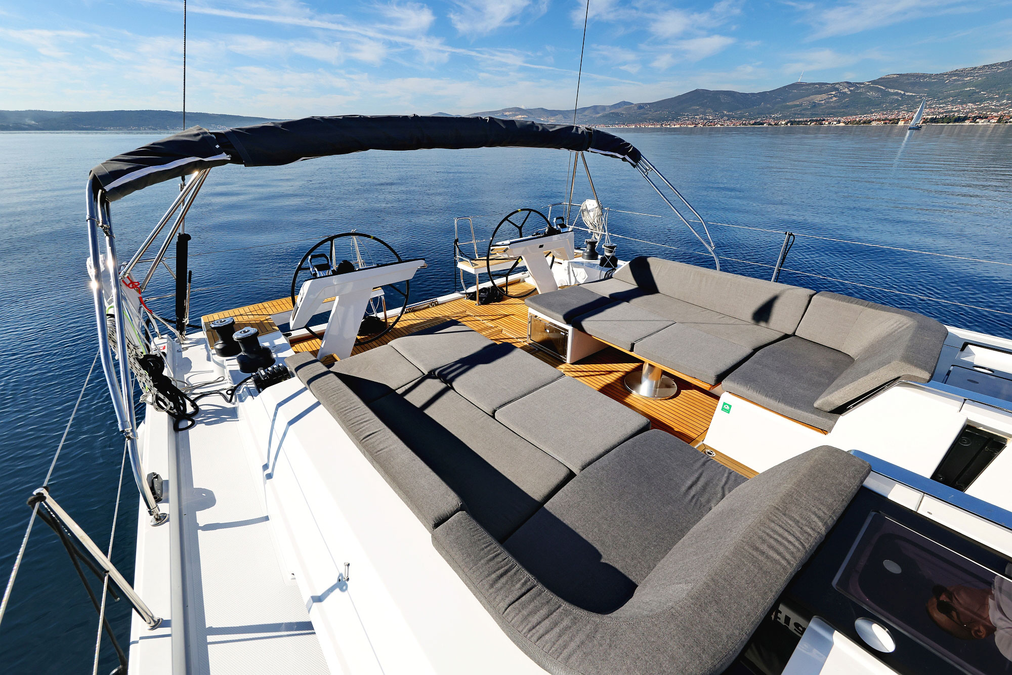 Hanse 510 - 4 + 1 cab. — photo 11