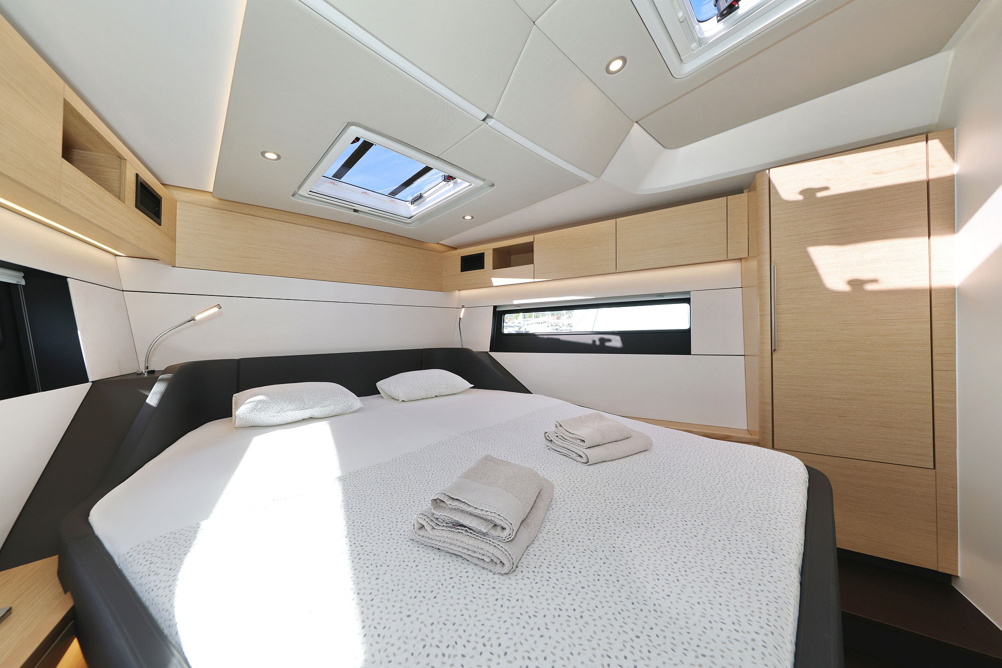 Hanse 510 - 4 + 1 cab. — photo 22