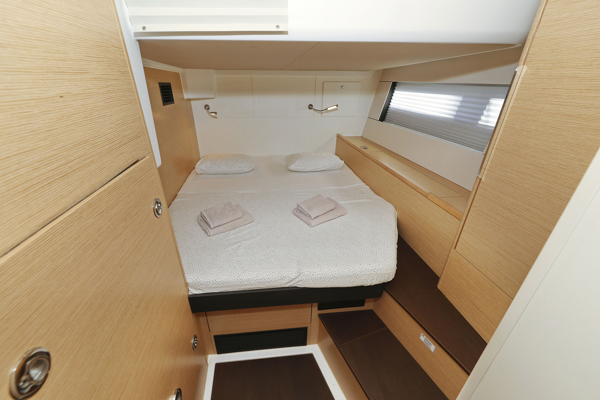 Hanse 510 - 4 + 1 cab. — photo 24