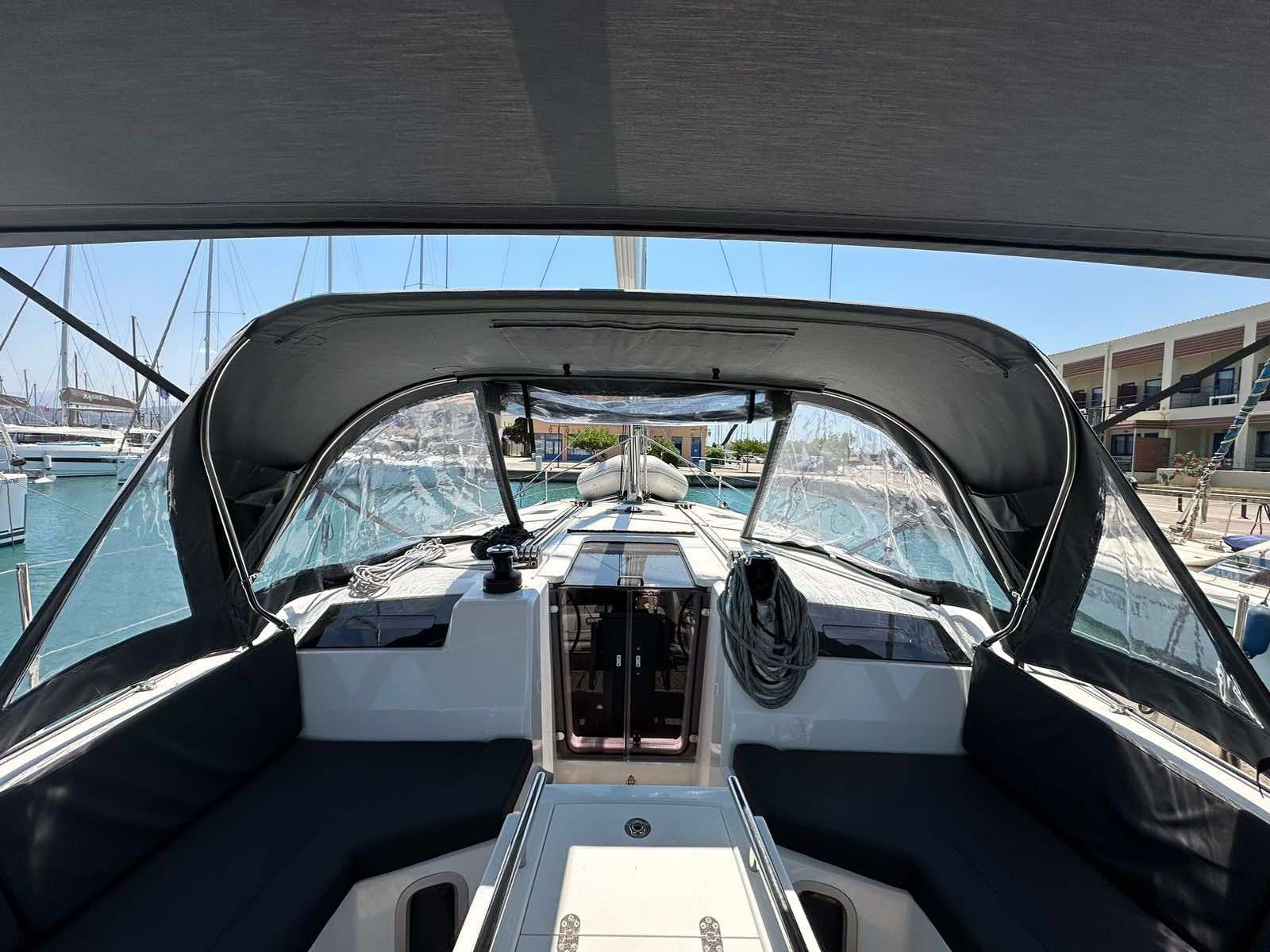 Oceanis 40.1 — photo 5