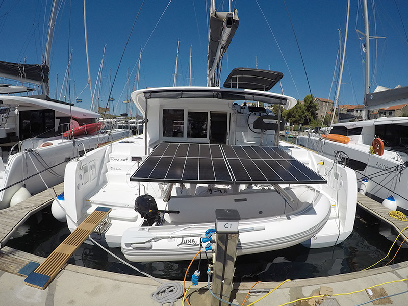 Lagoon 40 - 4 + 2 cab — photo 16