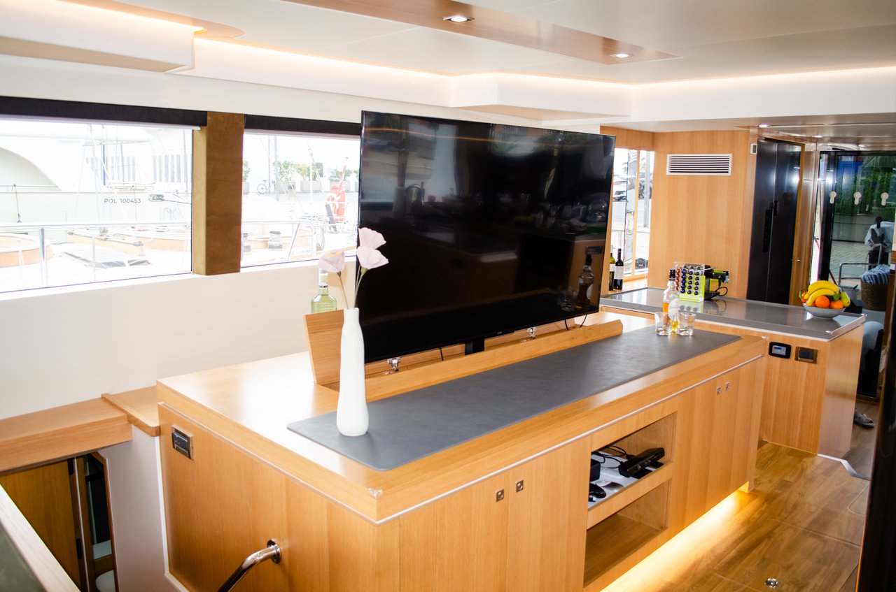 Mazarin 55 — photo 26