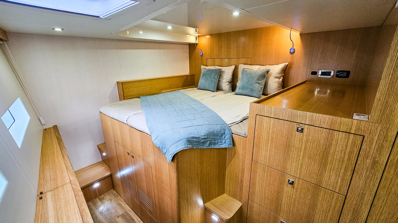 Mazarin 55 — photo 38