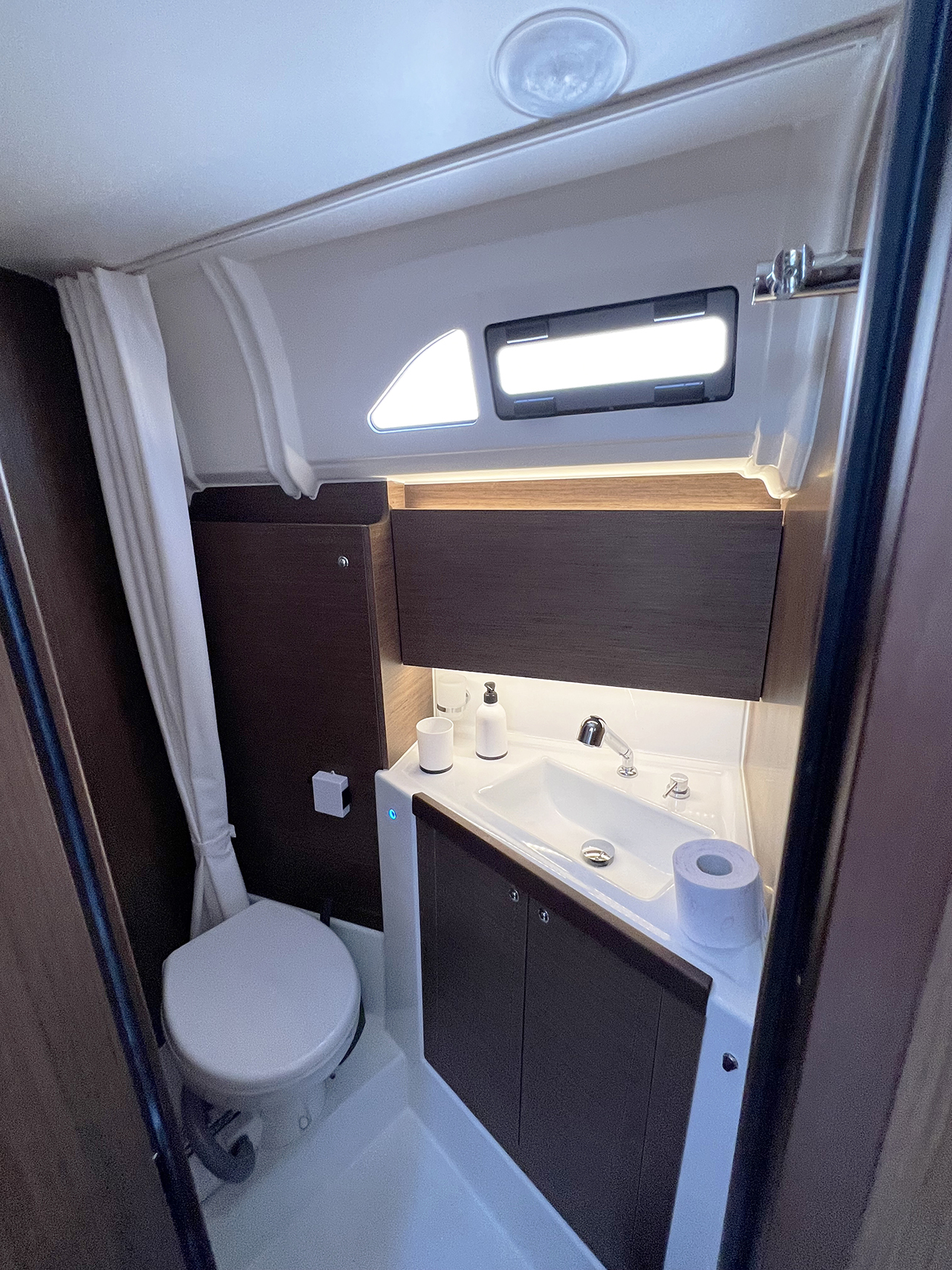 Oceanis 40.1 — photo 22