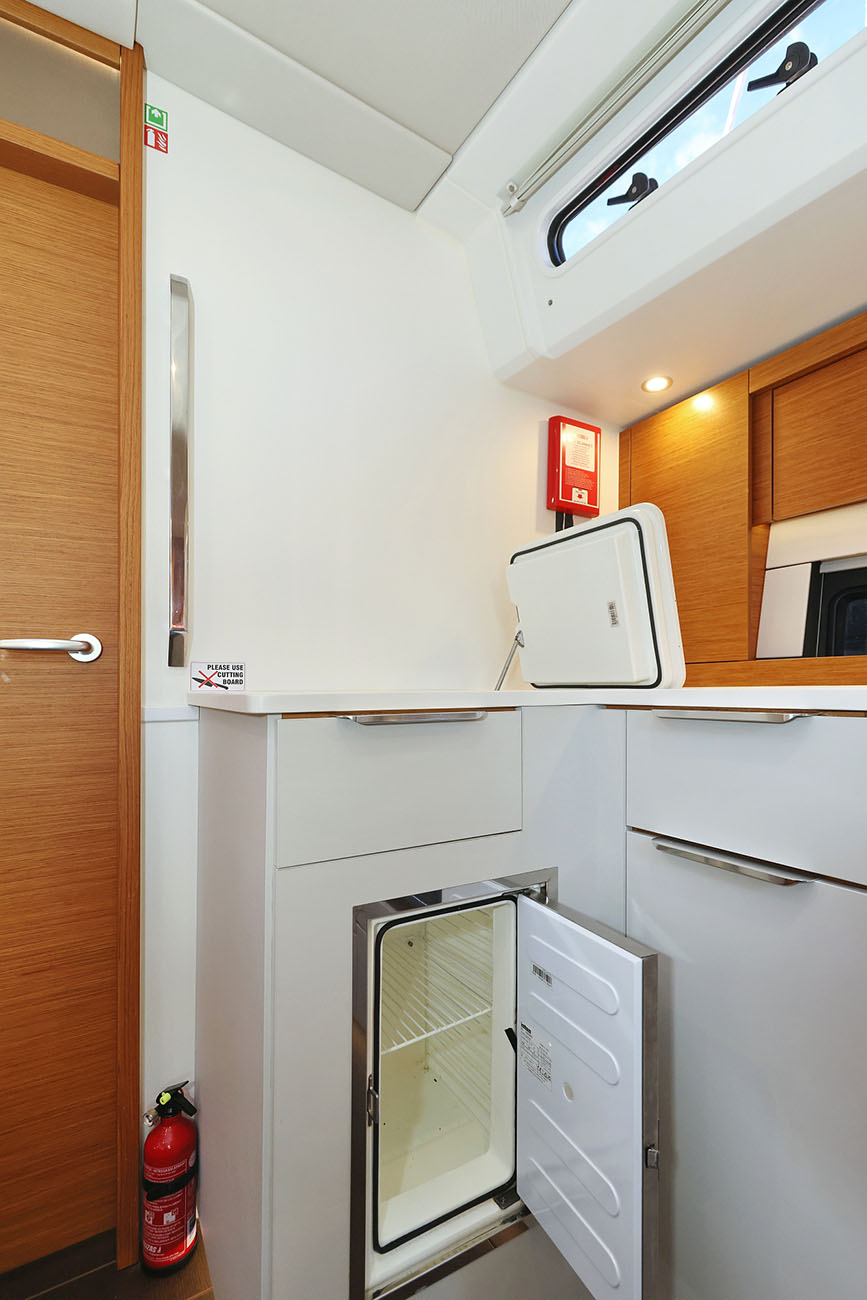 Hanse 510 - 4 + 1 cab. — photo 11