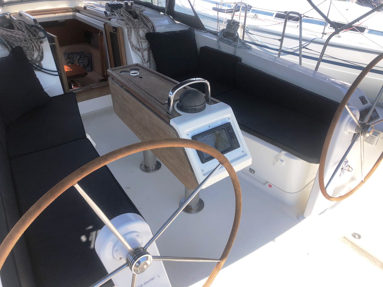 Bavaria Cruiser 41 - 3 cab. — photo 15