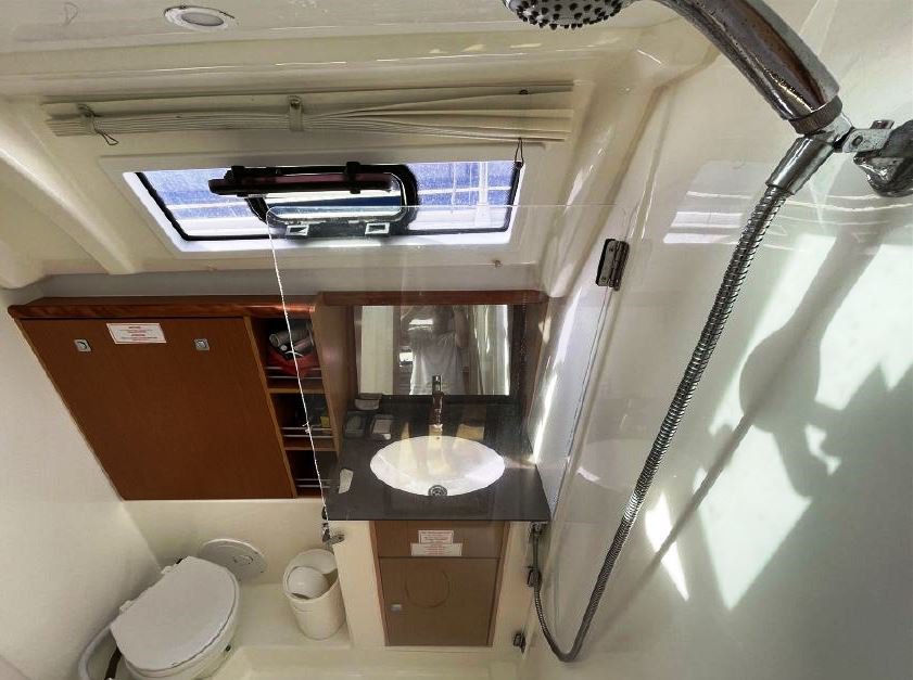 Bavaria Cruiser 41 - 3 cab. — photo 29