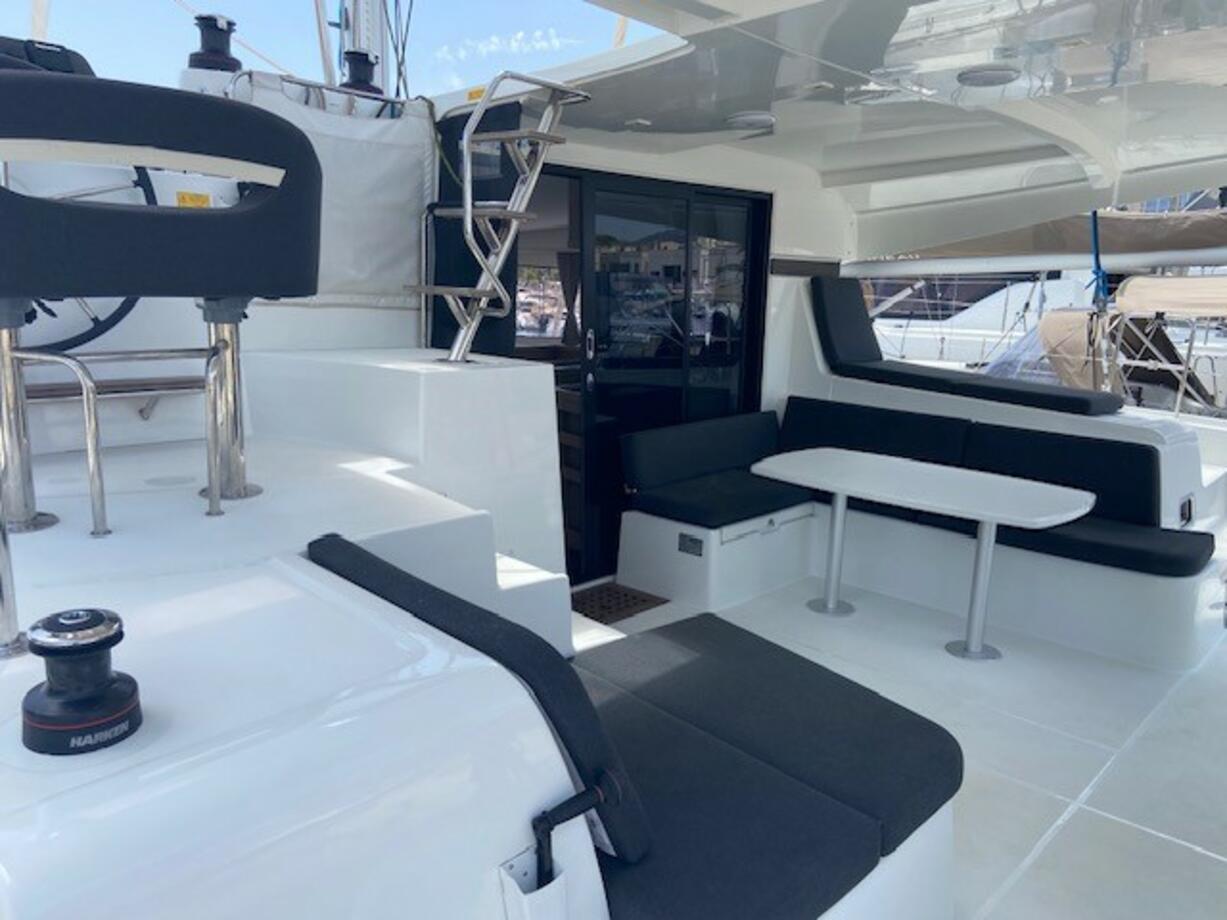 Lagoon 42 - 4 + 2 cab. — photo 5
