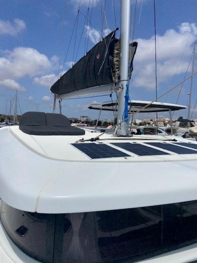 Lagoon 42 - 4 + 2 cab. — photo 7