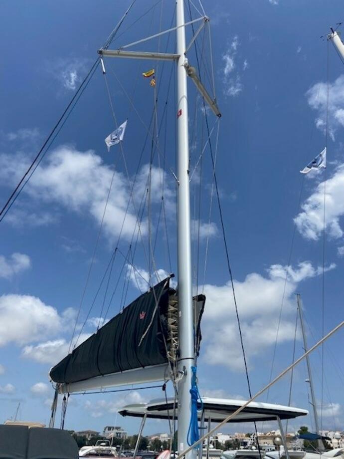 Lagoon 42 - 4 + 2 cab. — photo 8