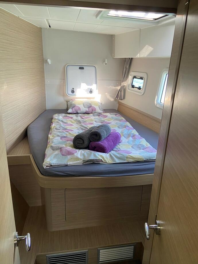 Lagoon 42 - 4 + 2 cab. — photo 14