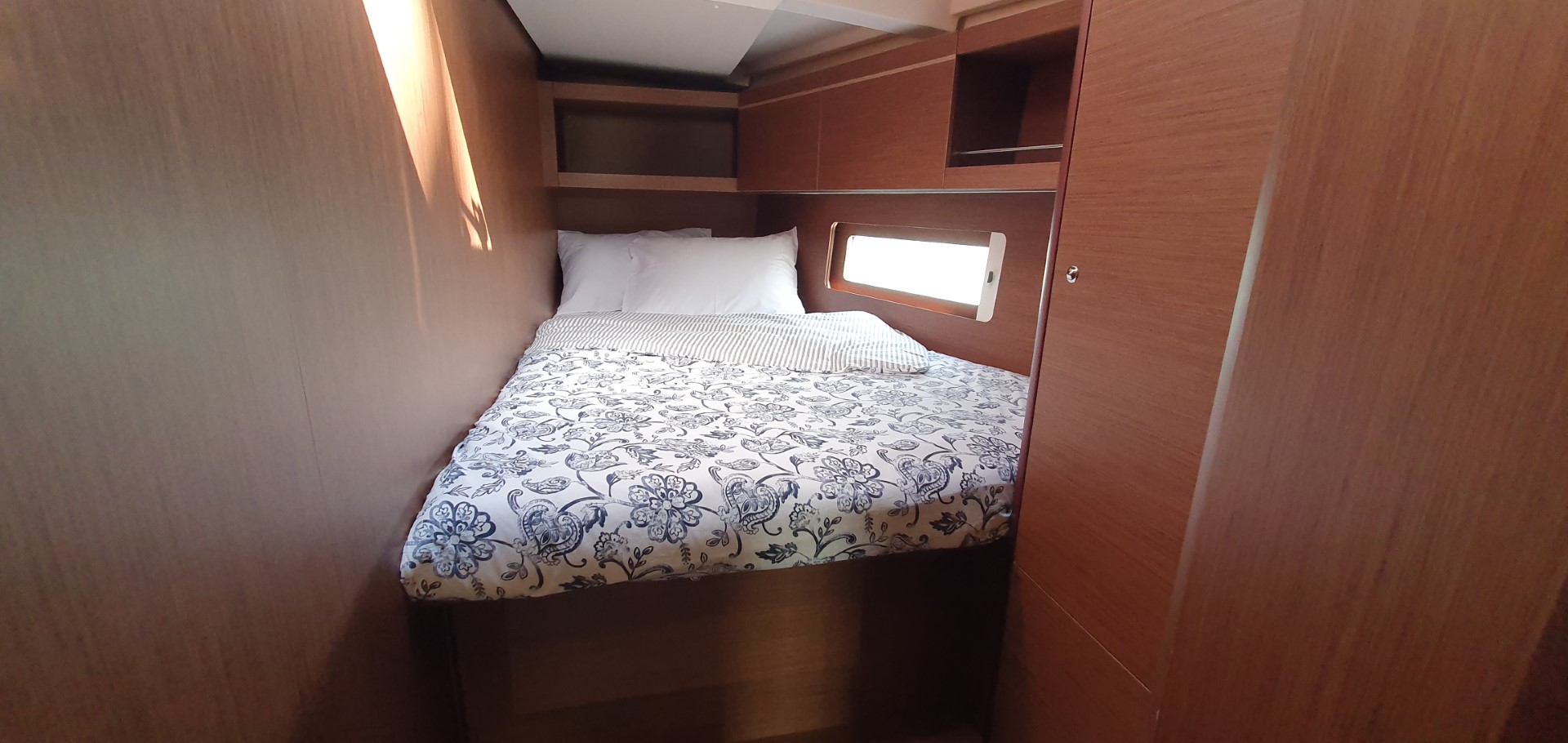 Oceanis 46.1 — photo 19