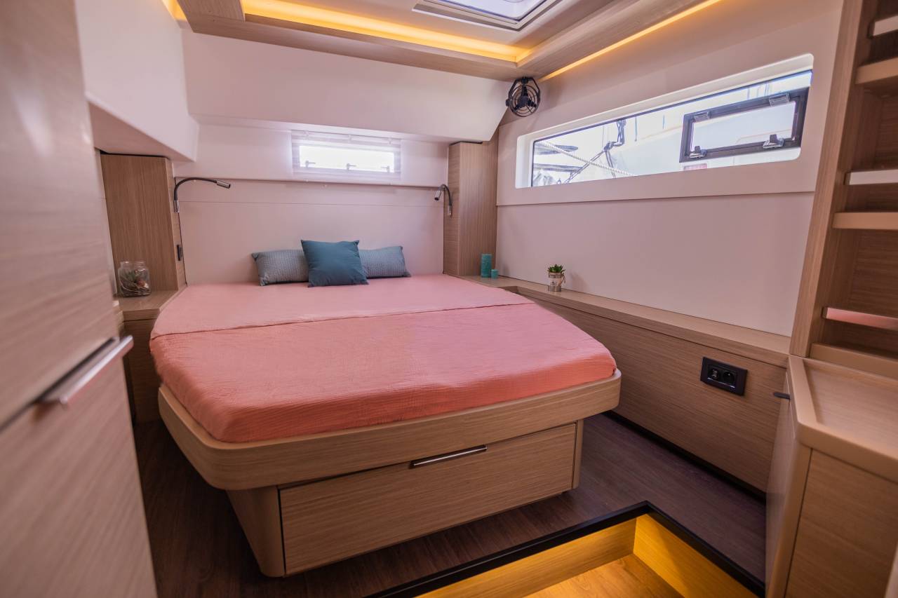 Lagoon 46 - 4 + 2 cab. — photo 9