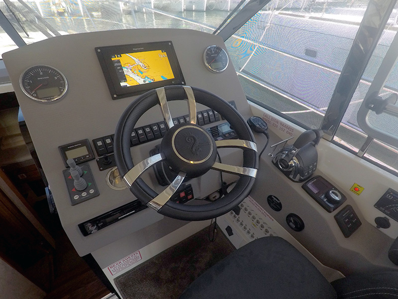 Marex 375 — photo 7